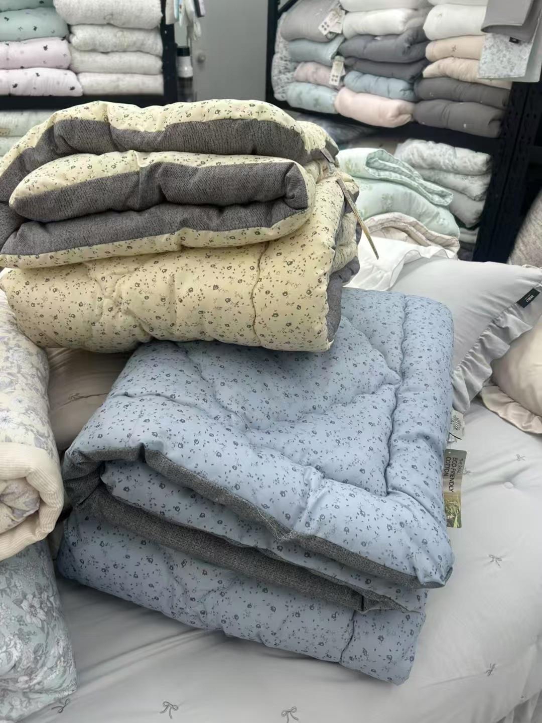 *‼️突發‼️sale 冬被特價款⚠️只有單人‼️ 阿豬媽話玉米纖維平時好少做特價呀‼️手快有手慢冇‼️*