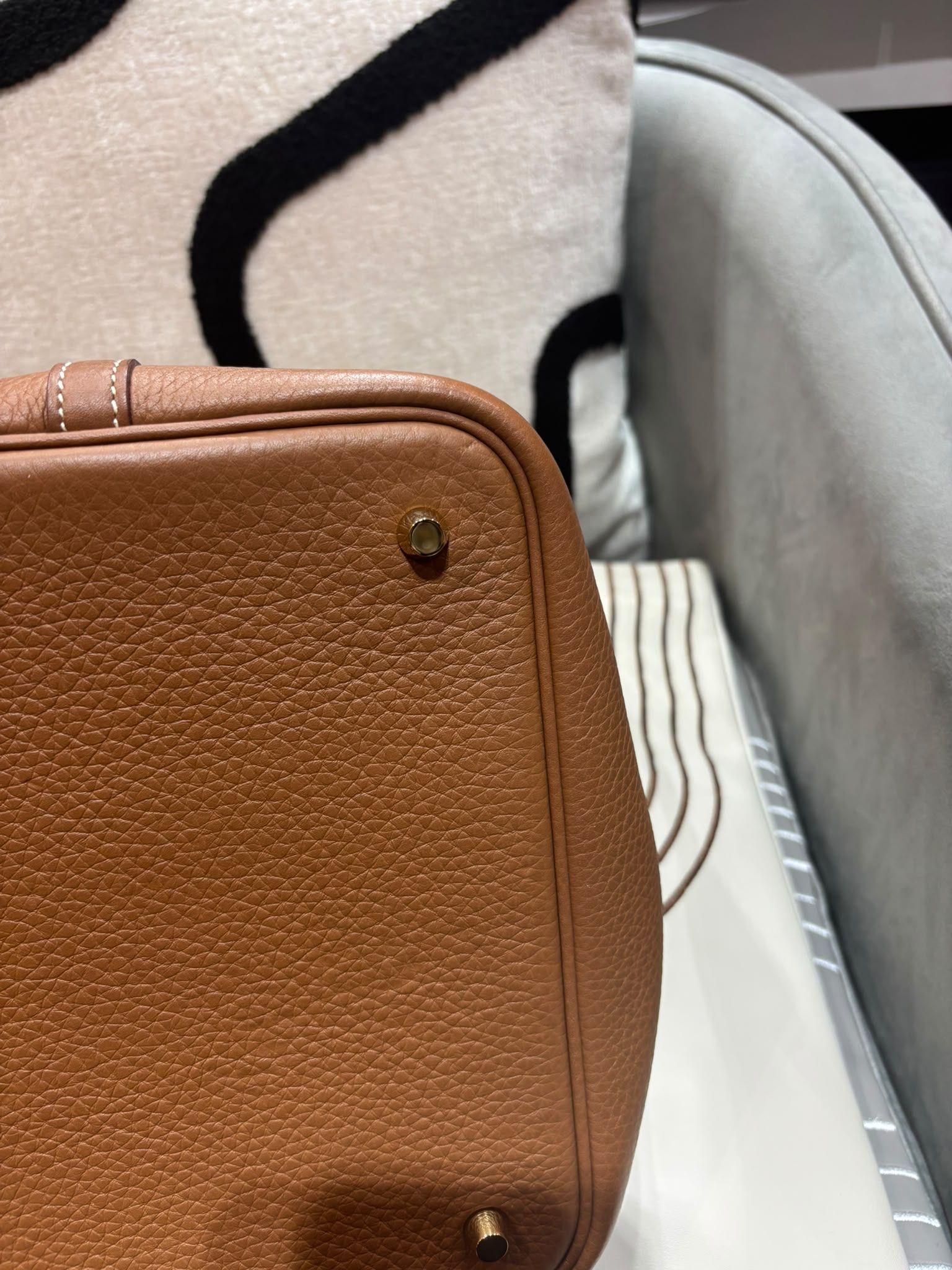Hermes picotin 22,STAMP W Gold/Gold 100%Authentic, 98%New unused  ✅收據副本✅key lock ✅Dust bag✅box