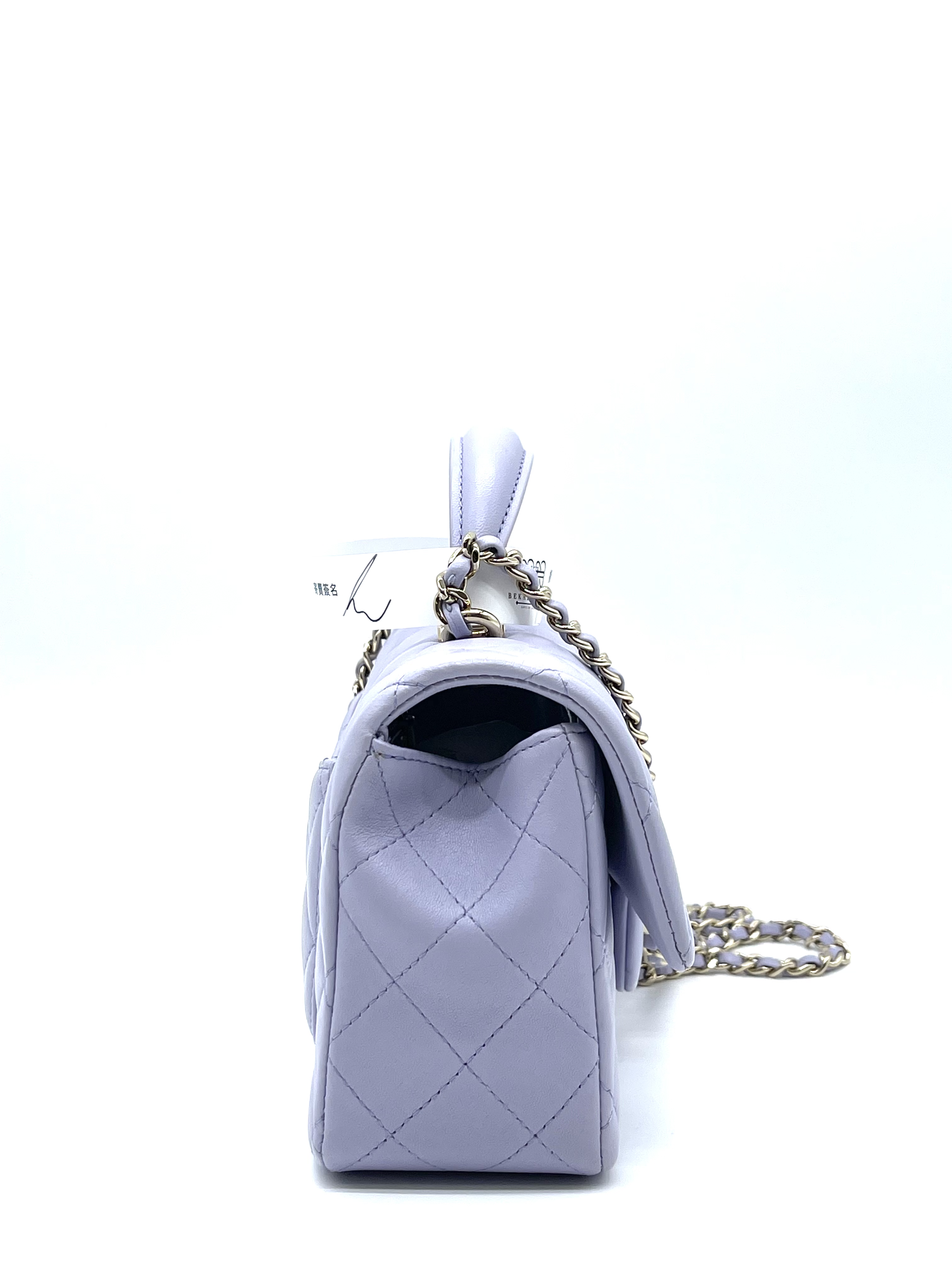 Pre-owned Chanel Mini flap / Product Code: 26032303