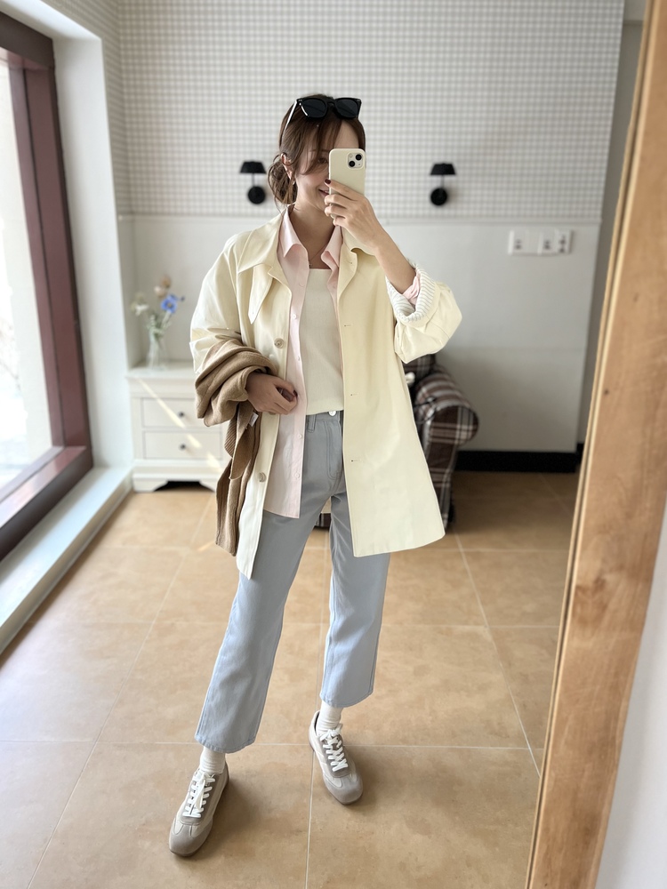 Stripe-Lined Relaxed Trench Coat (Cream)