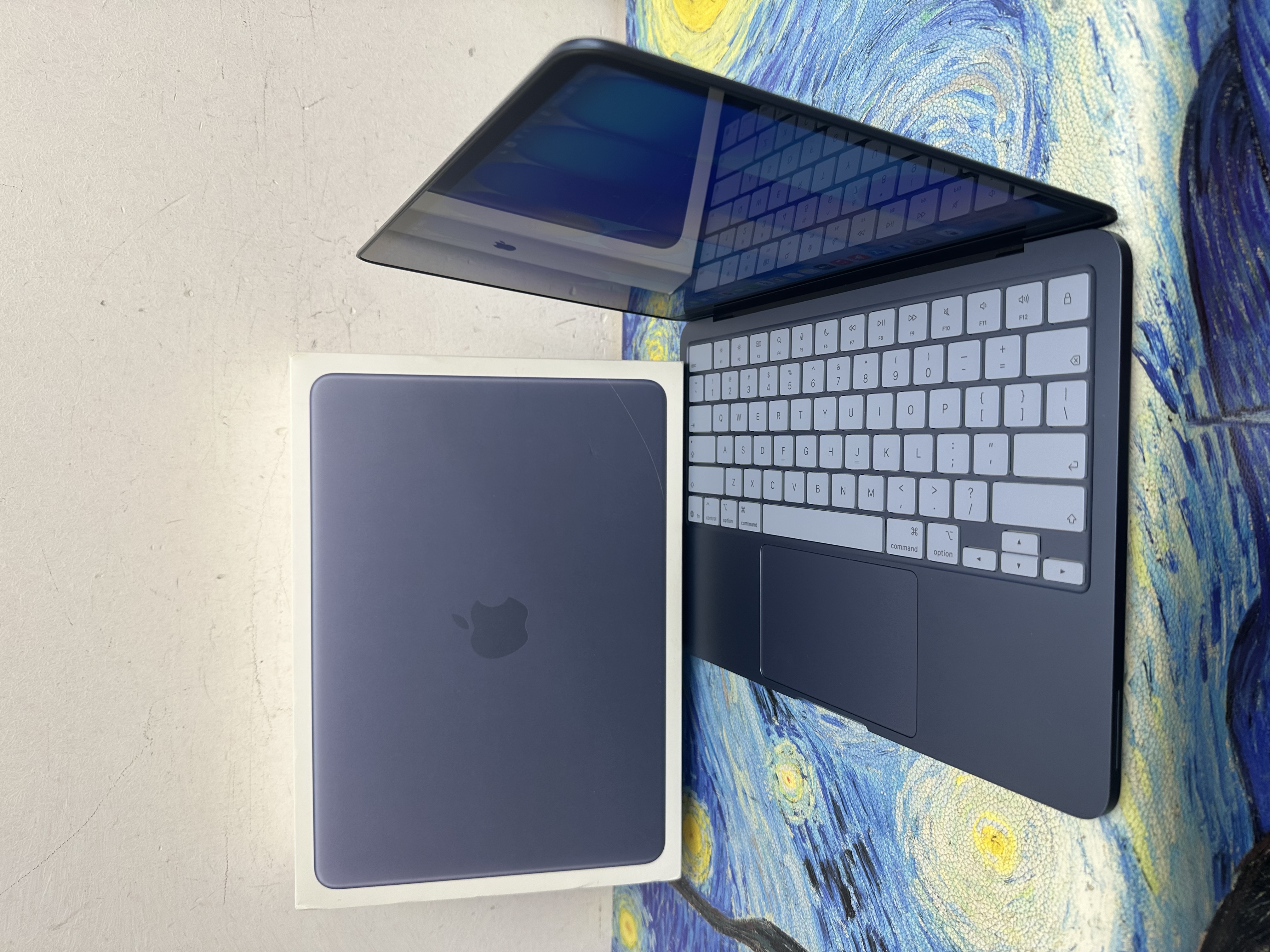 #6242 APPLE MacBook Neo A18 Pro CPU/ 8GB Ram/256GB SSD/5核心GPU/Liquid Retina Mon/13吋/藍色/Gaming Laptop / Notebook / 超強續航能力/文書機 / 畫圖 / 剪片 / Movie / Netflix 