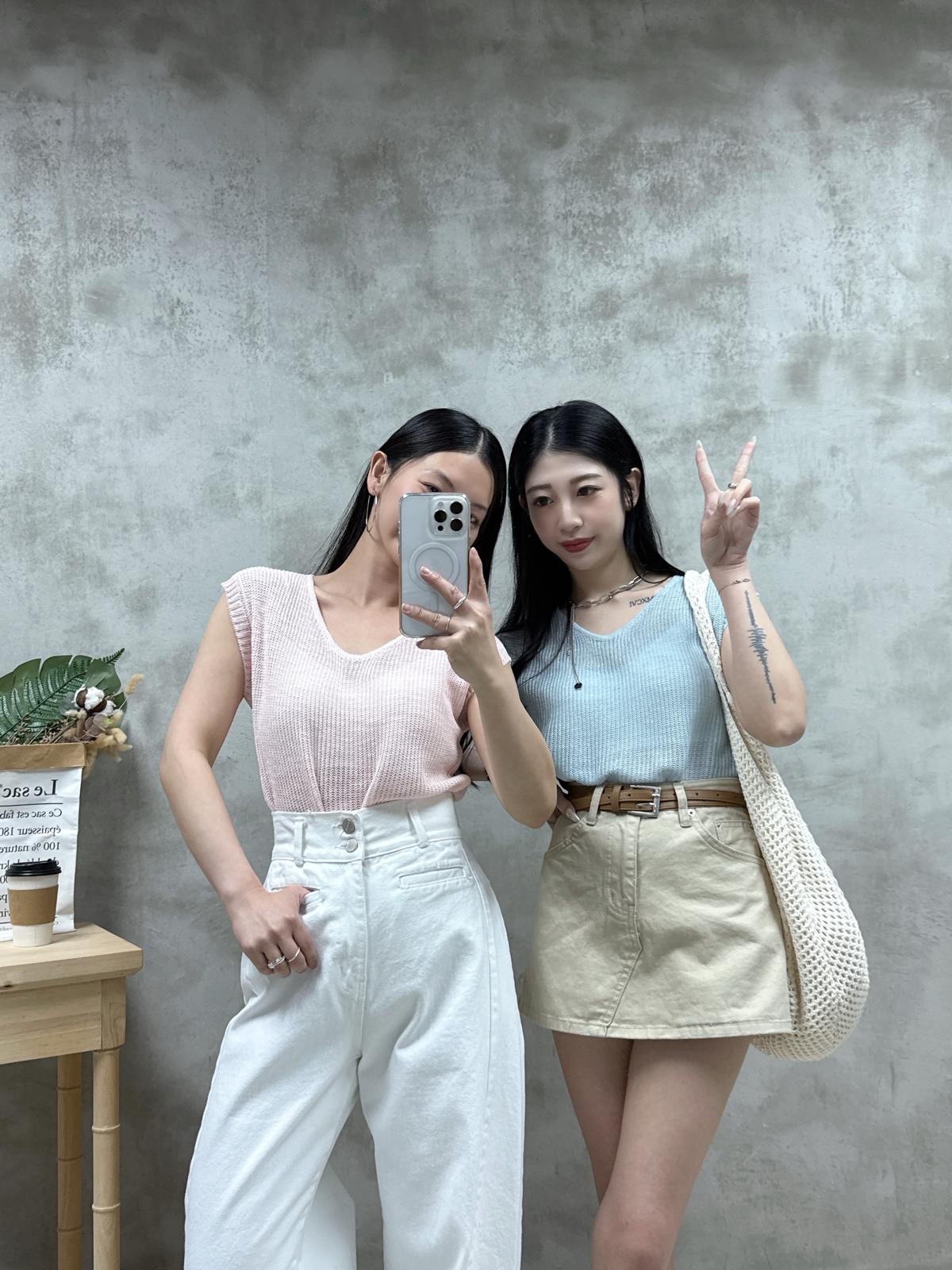 E04 V領側扣線Top