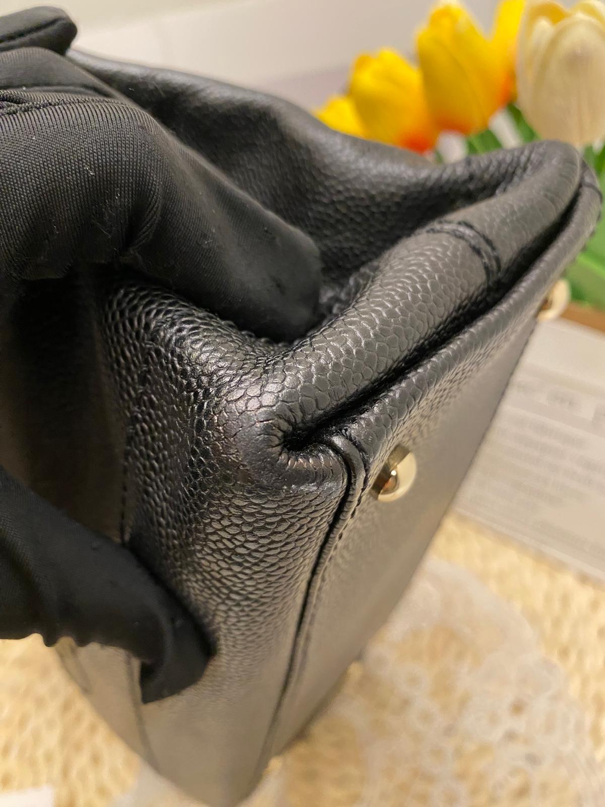 Chanel Caviar Leather CC Shoulder Bag