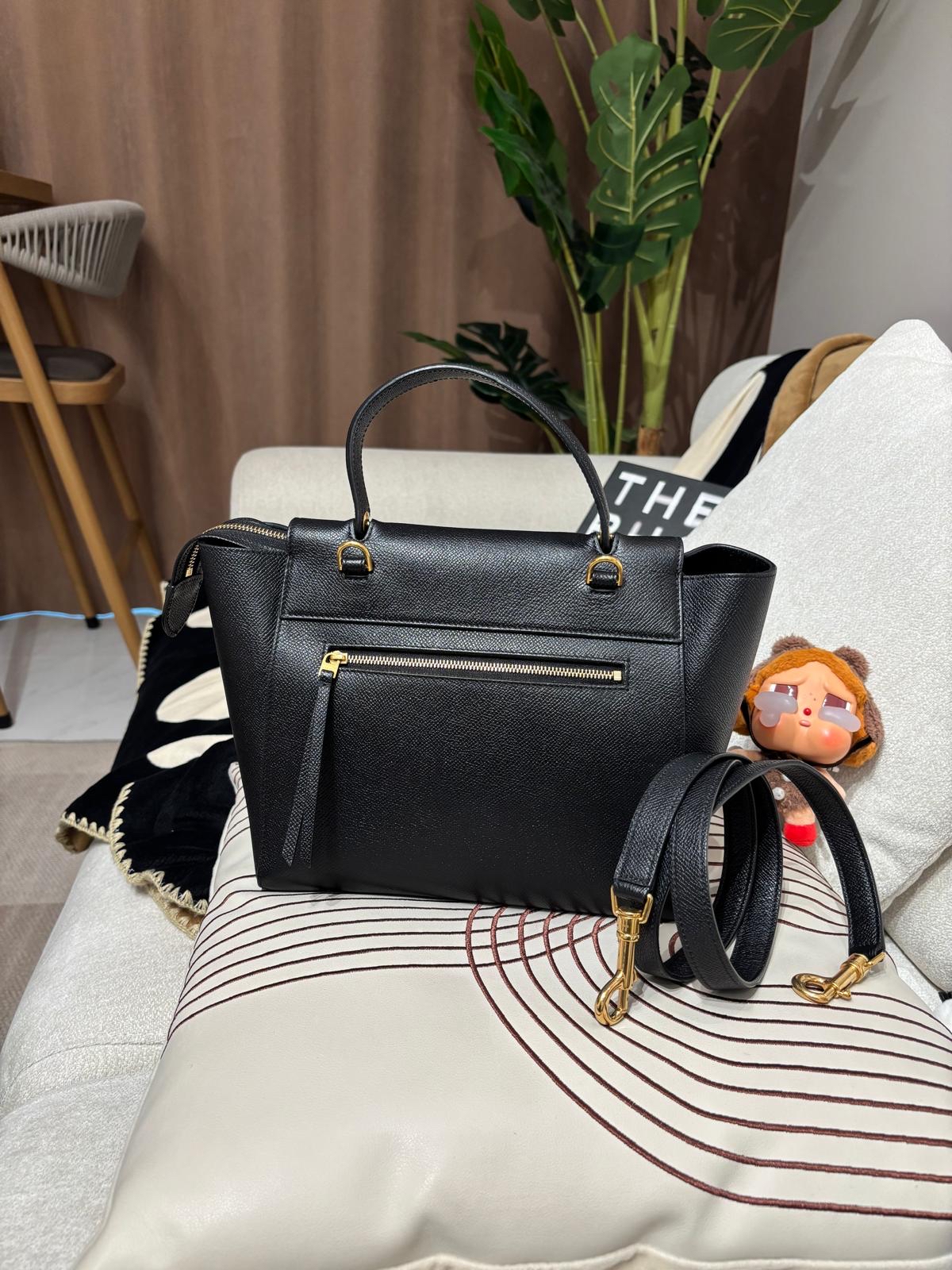 Celine Micro Belt Bag Black 黑色牛皮 100%Authentic, 95%New ✅Dust bag