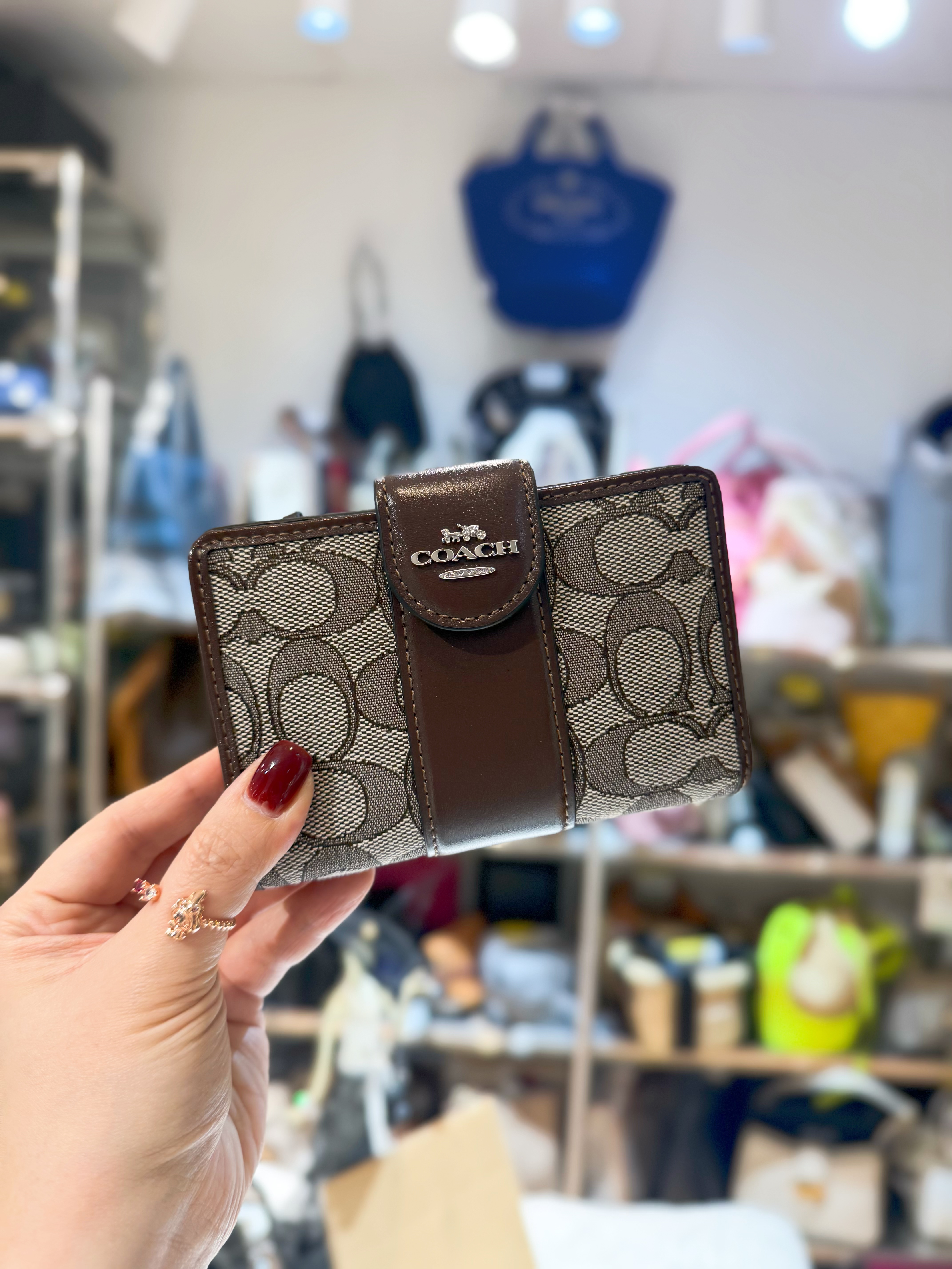 Coach medium wallet canvas/brown/m