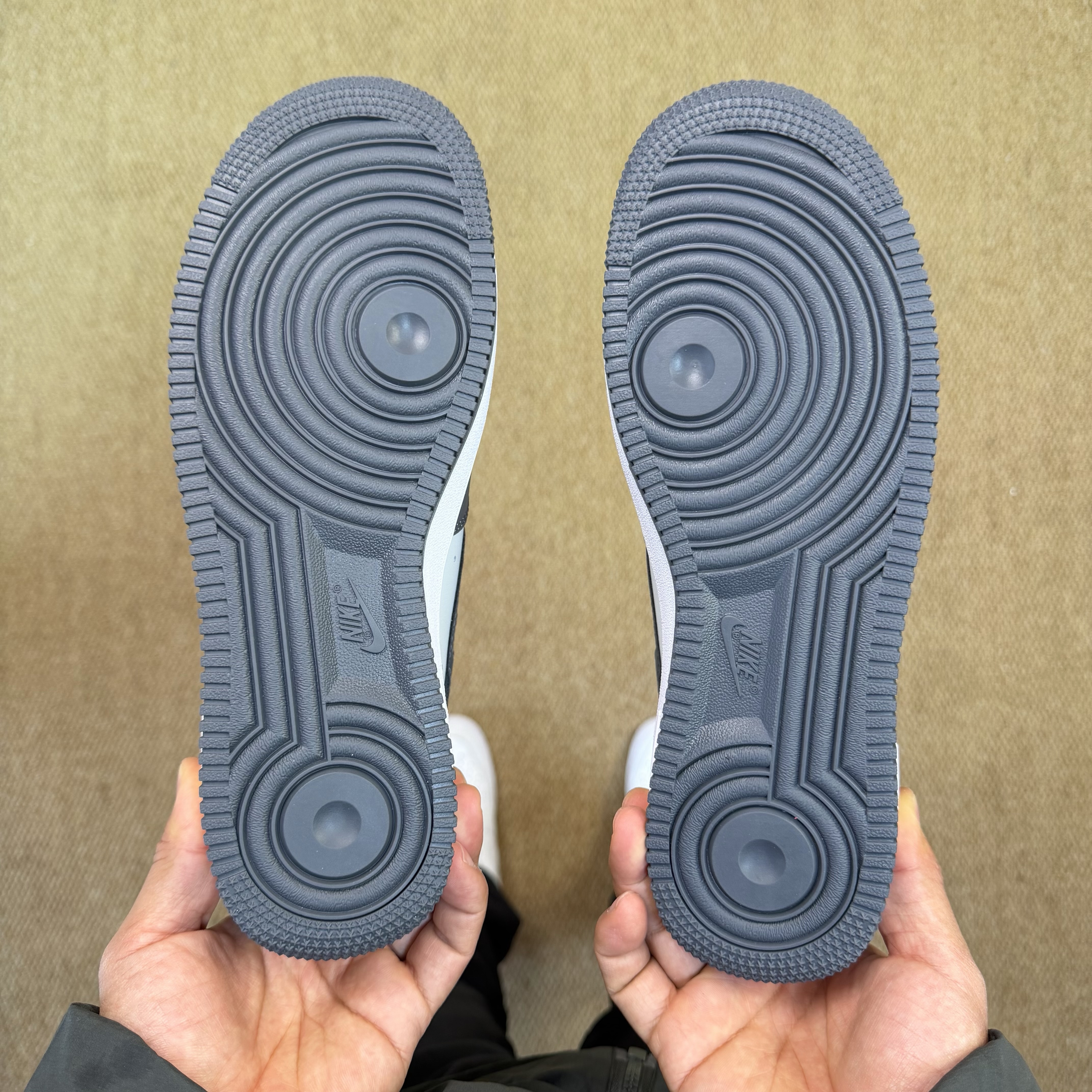 Nike Air Force 1´07 Low FJ4146-004