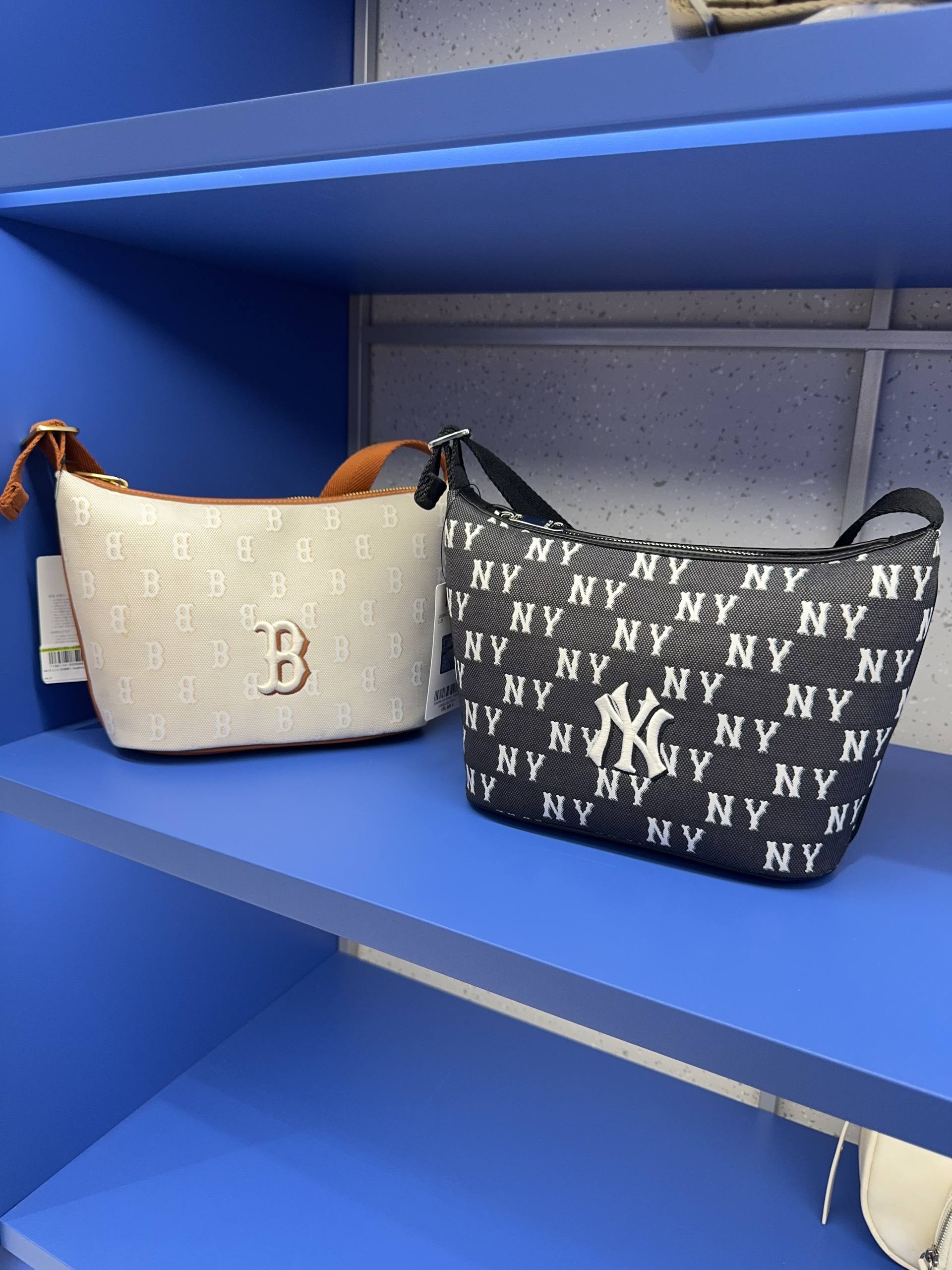 🇰🇷MLB 满标腋下包✨