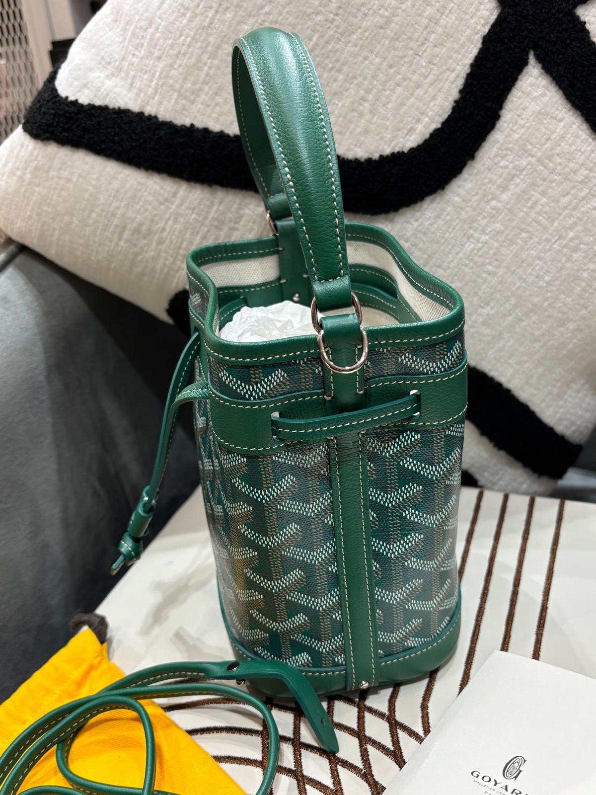 未使用品 Goyard petit flot mini bucket bag 100%Authentic, Unused 未使用品 ✅收據✅Dust bag