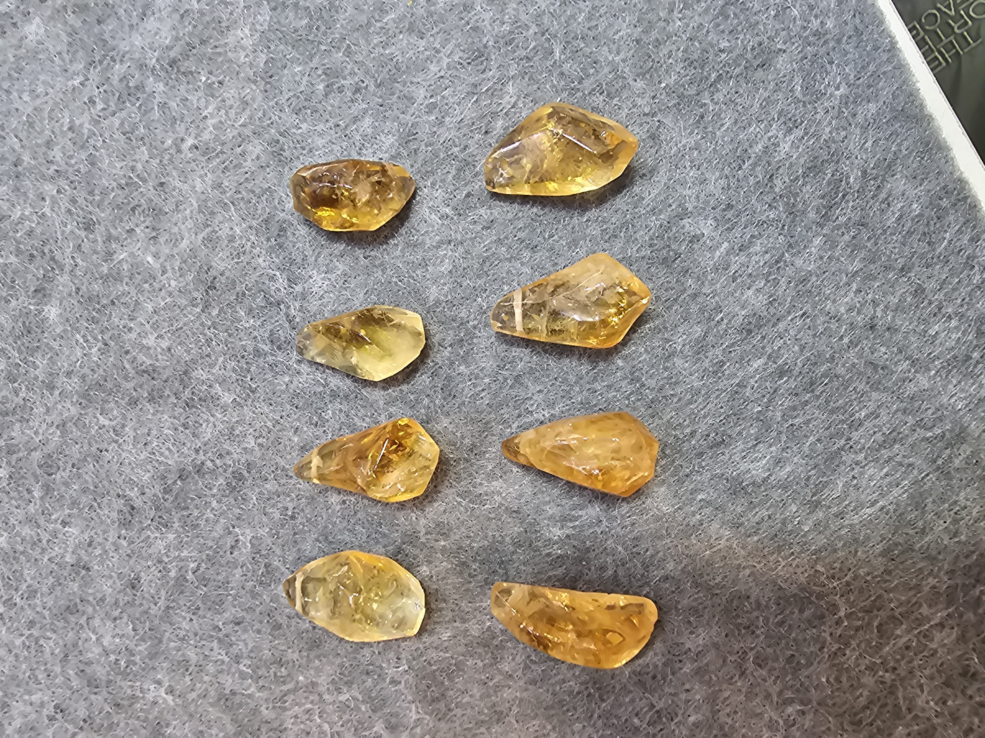 黃水晶原石吊飾