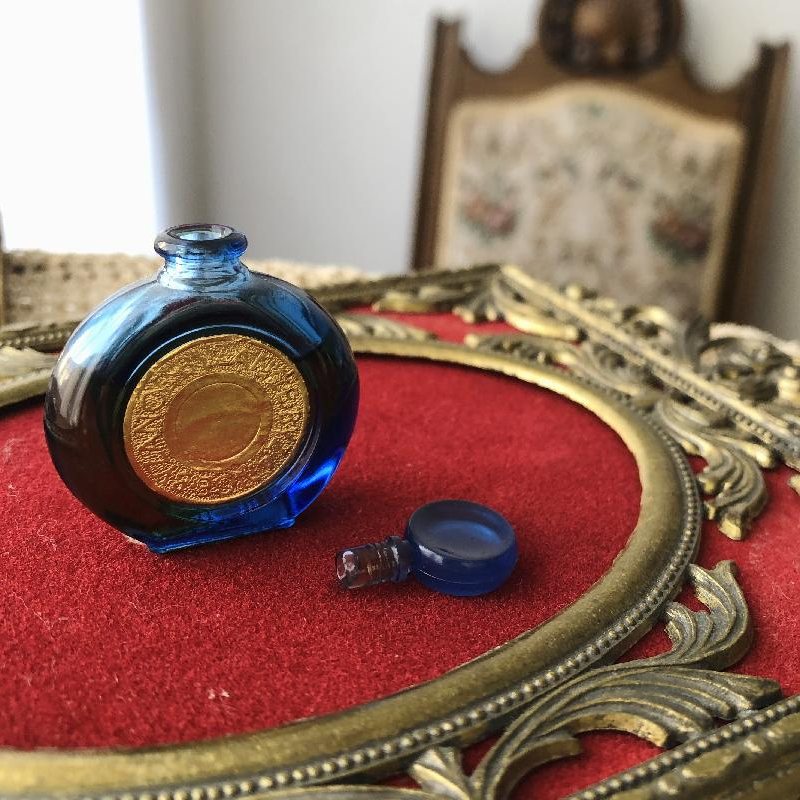 Vintage Collectible Miniature Perfume Bottle with Unique Design- Catier/Byzance/Picasso/Tigress(MT346)