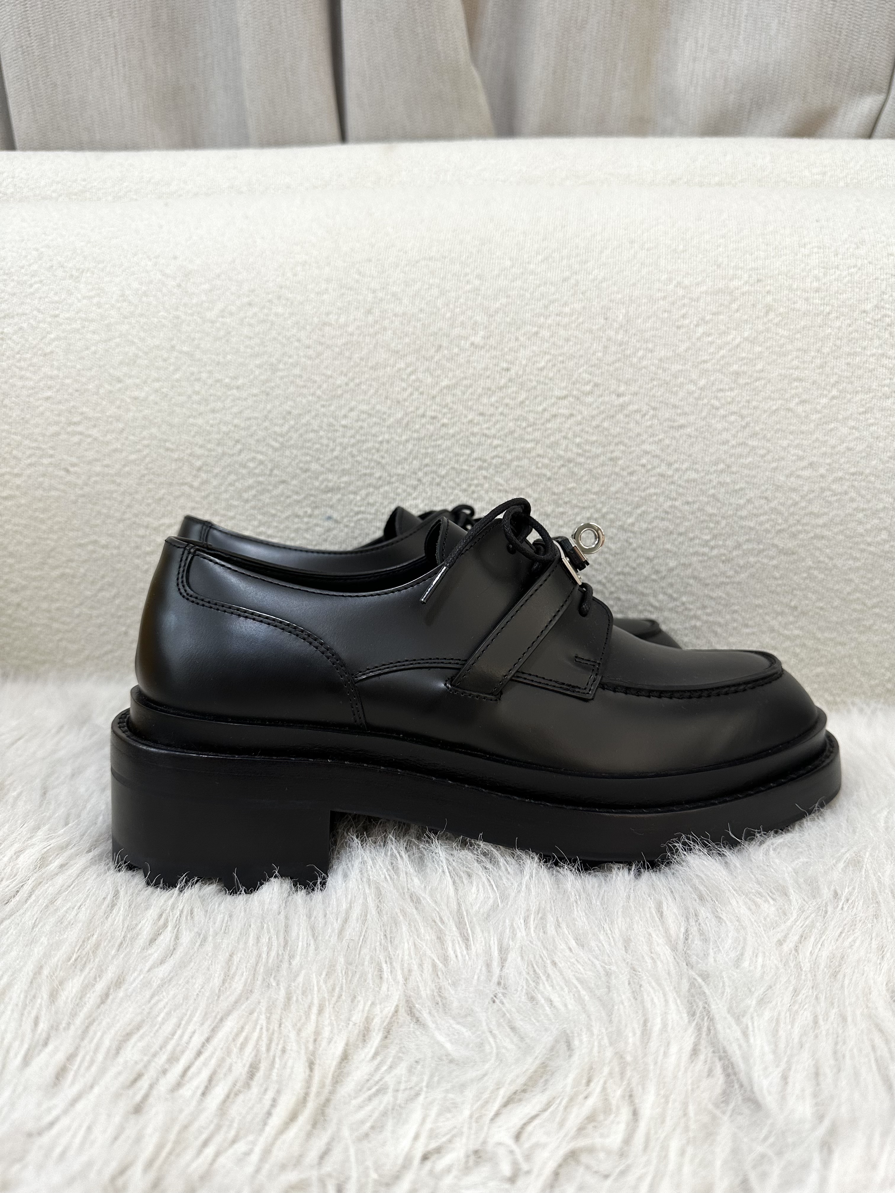 Unused Item Hermès First Derby shoes / Product Code: 26022132