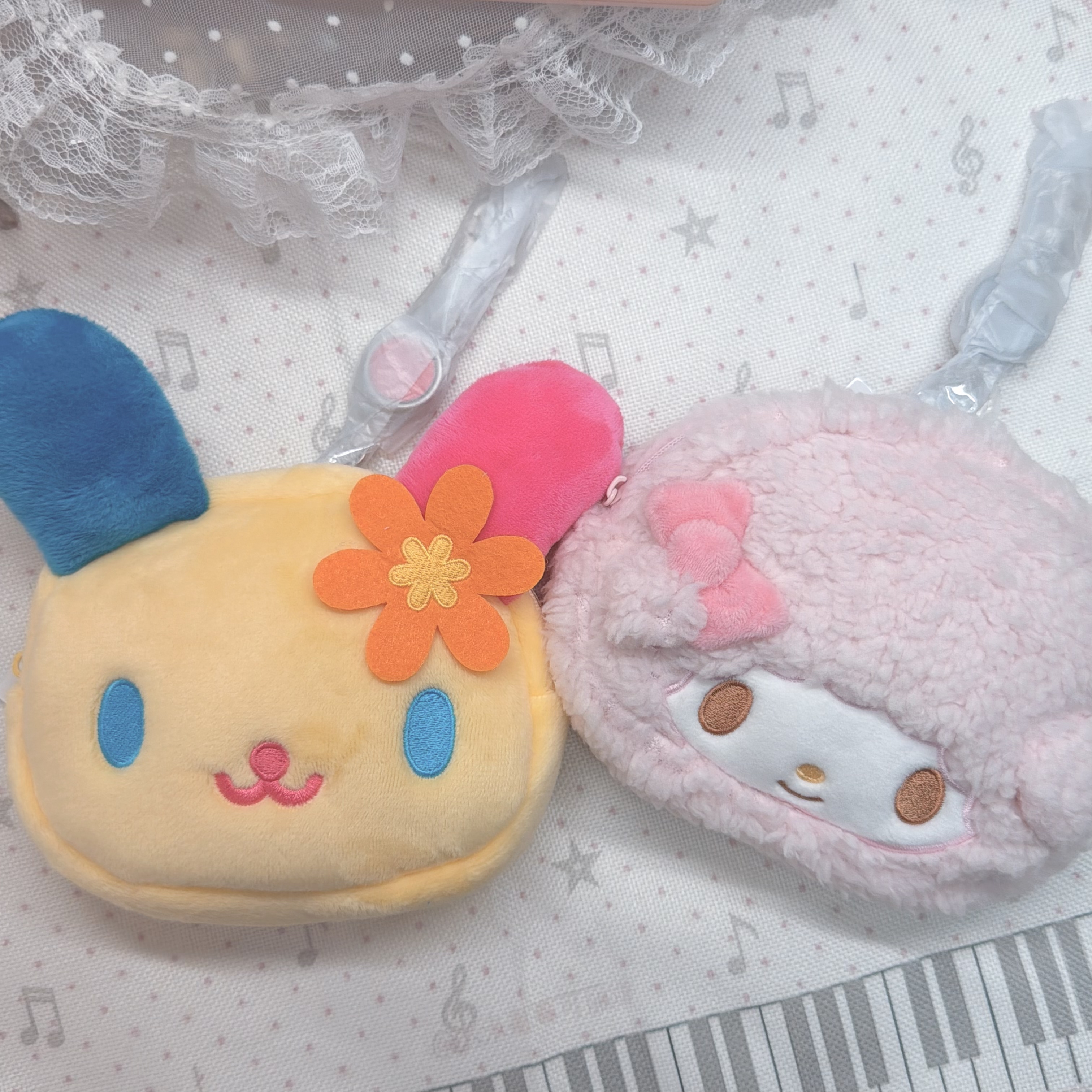 Sanrio 伸縮卡套Pouch