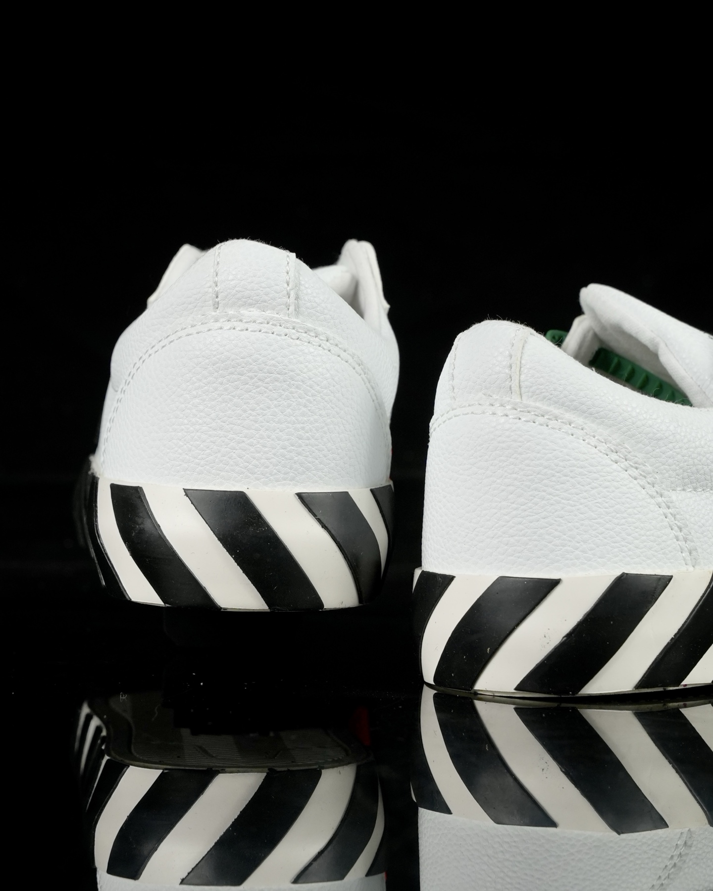 Off-White Low Vulcanized