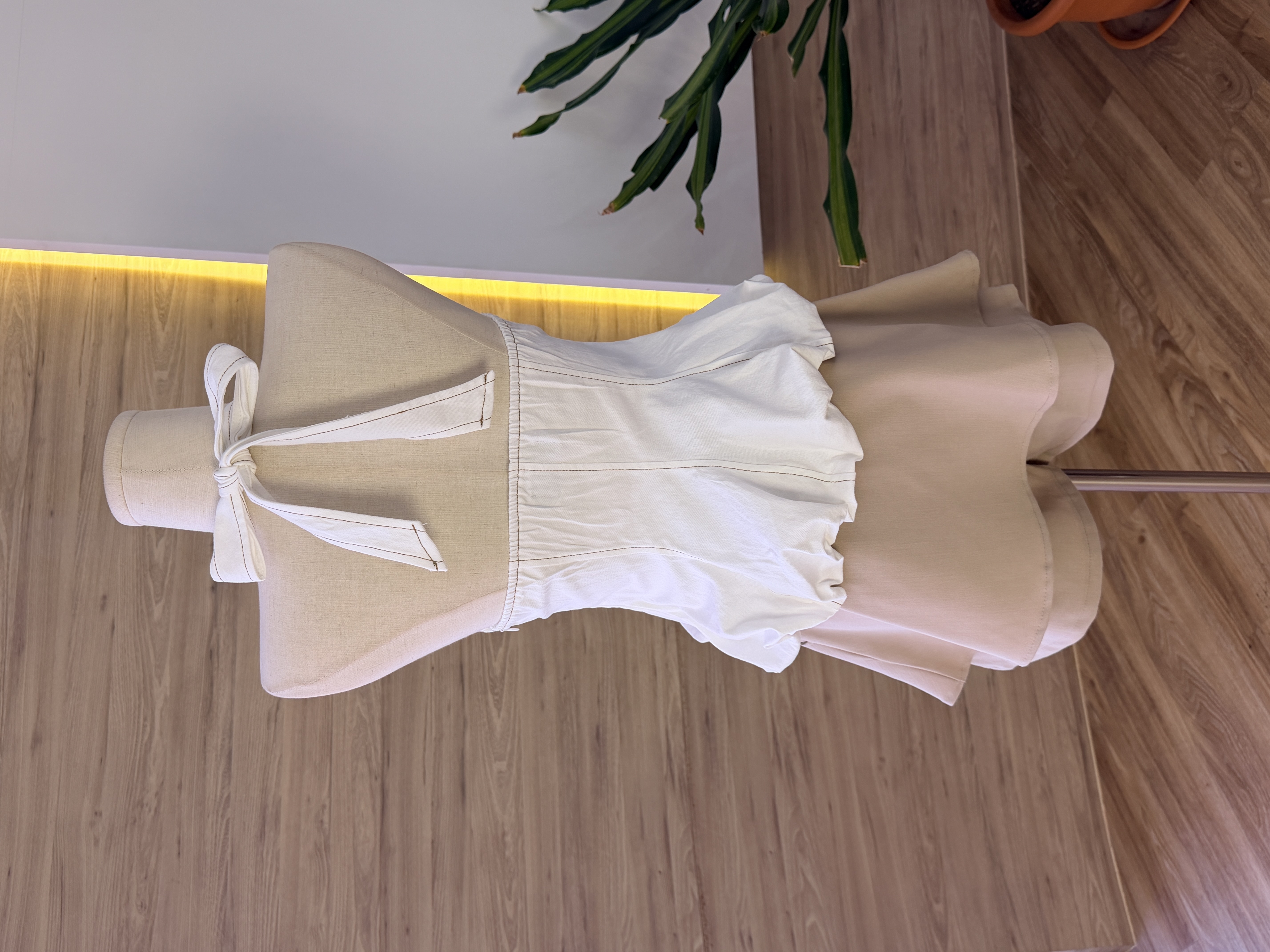 Arden Halter Bubble Top