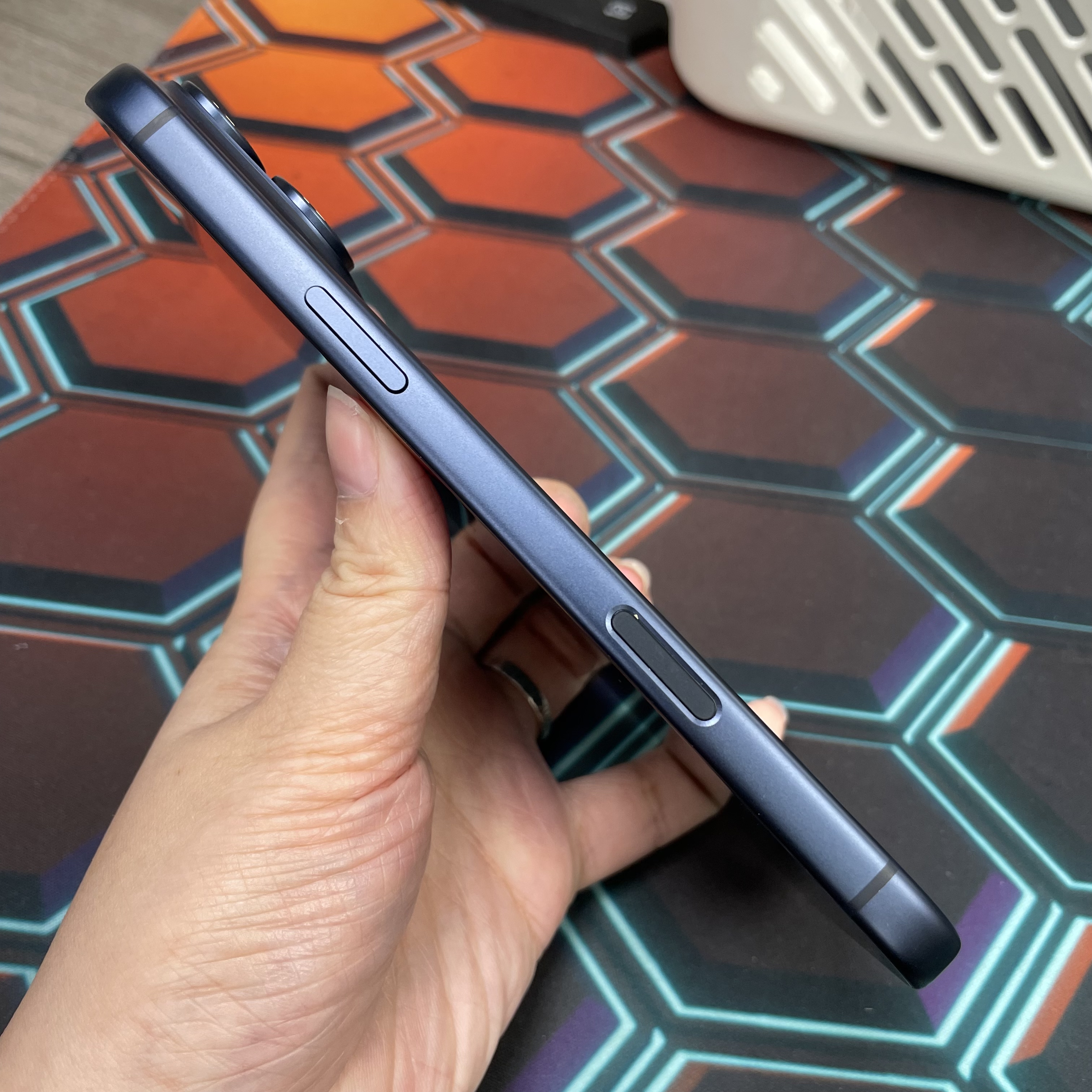 *8199 17 pro max 勁靚機 256GB 電93 藍色 blue