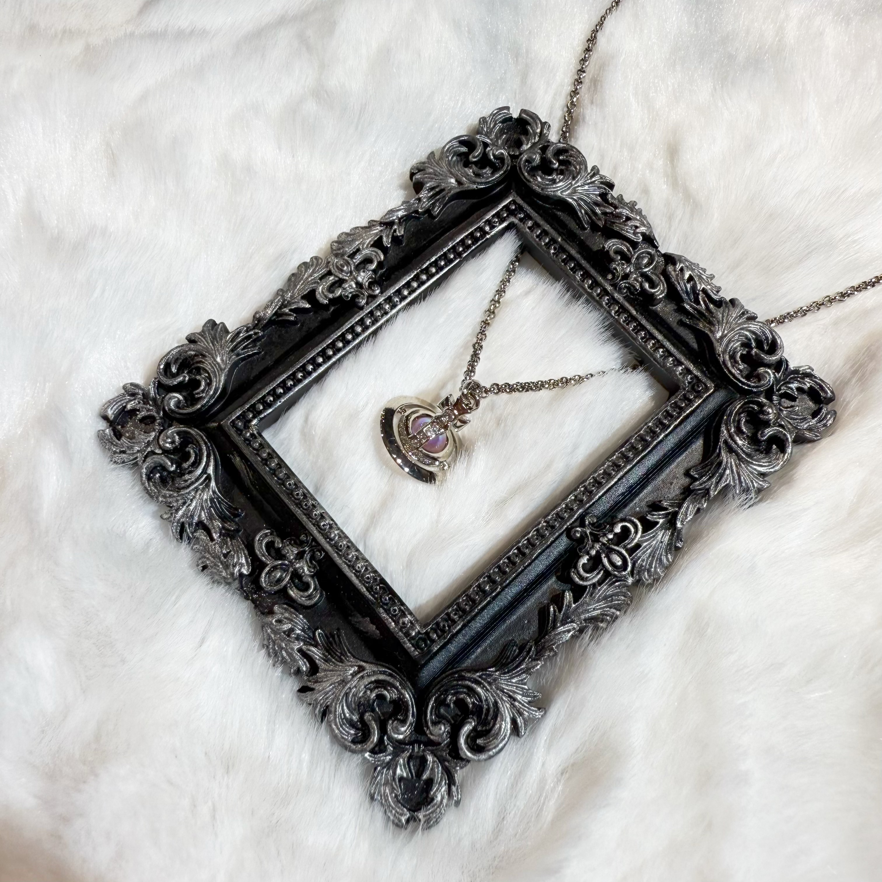 VW necklace mini 3d aurora