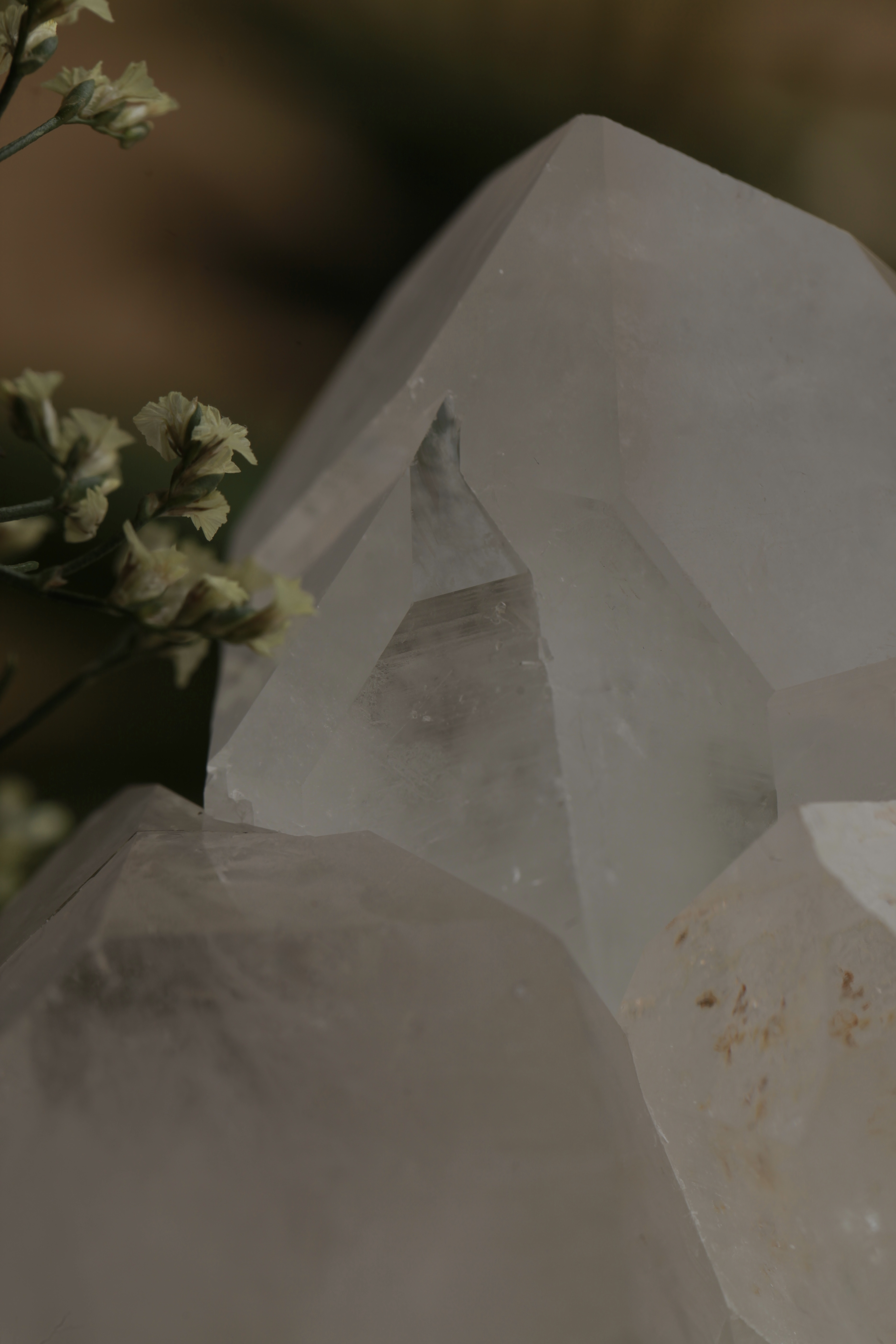 ꧁12.8cm 2.1kg白水晶簇連托架擺件꧂CL.707AC7FG2JT5-RB19*16FF