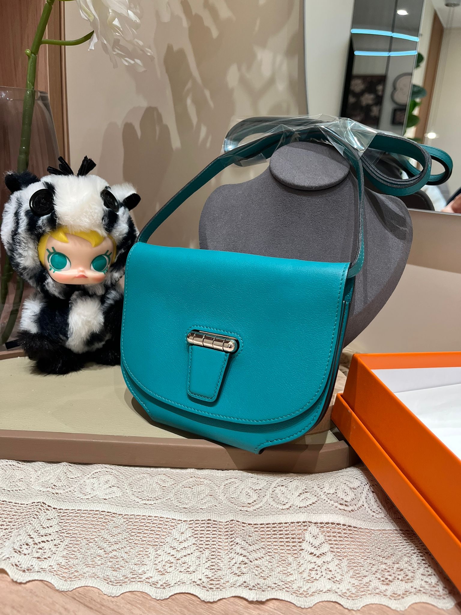 HERMES CONVOYEUR MINI STAMP X 100%Authentic ,98%new✅Box