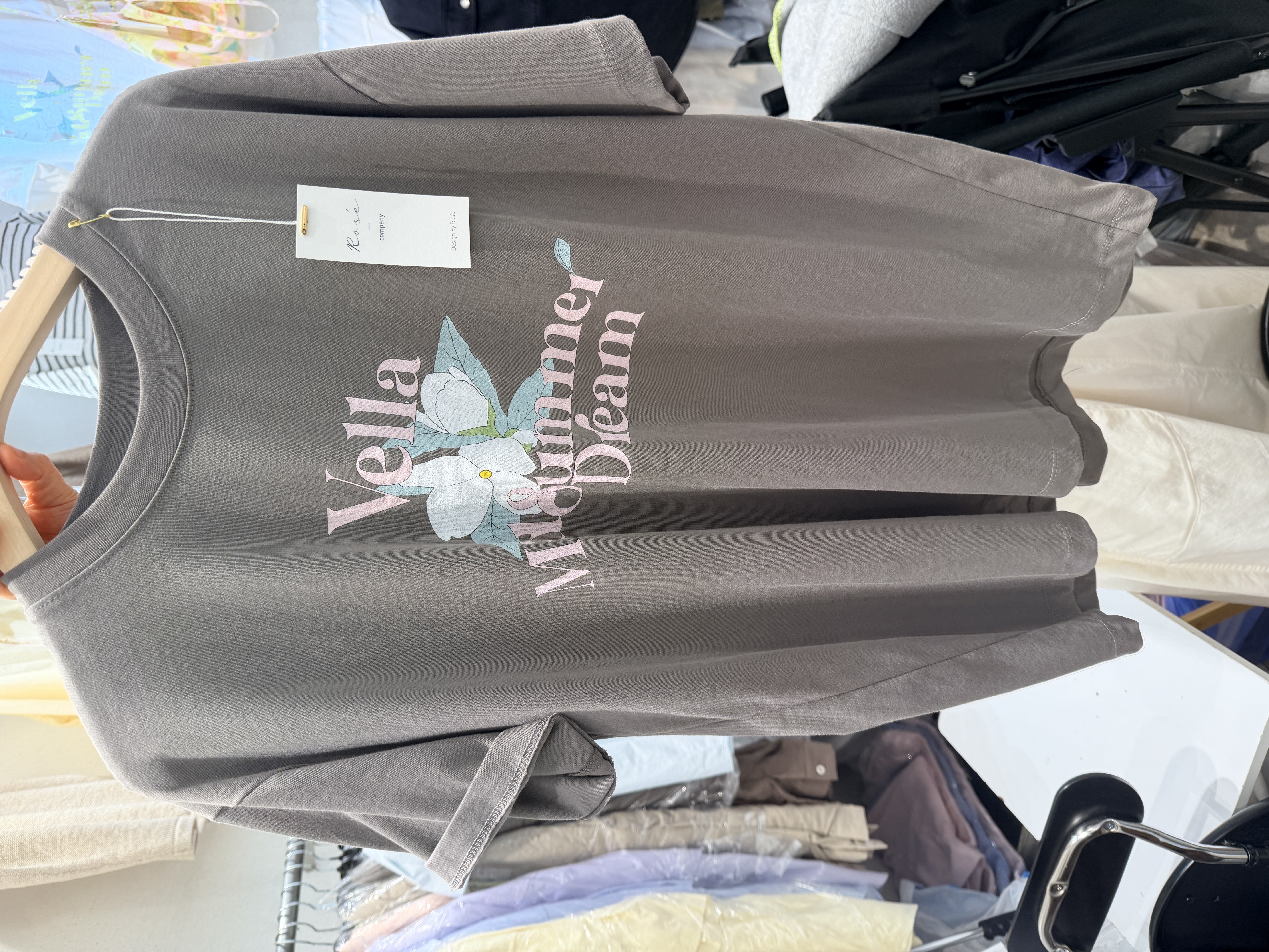 Flower printed tee