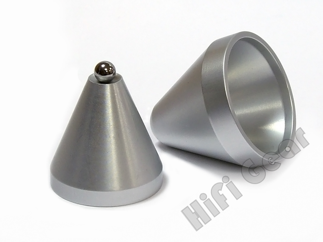 拉脫維亞 Cold Ray Cones 一套四件 諧震控制器材承墊-銀色 / 黑色 | HiFi Gear