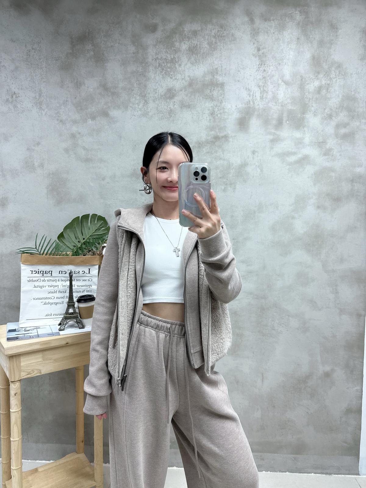 H12 羊毛背心外套