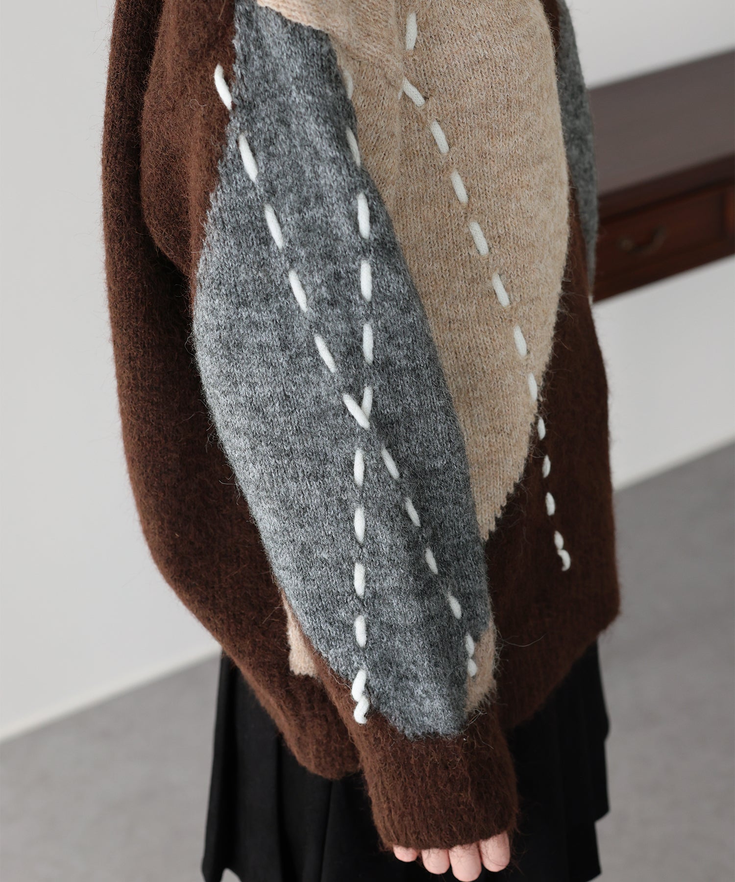 <限量現貨><JP> 店主自留！糯米糍～菱格縫線寬鬆Knit Top * 2色入