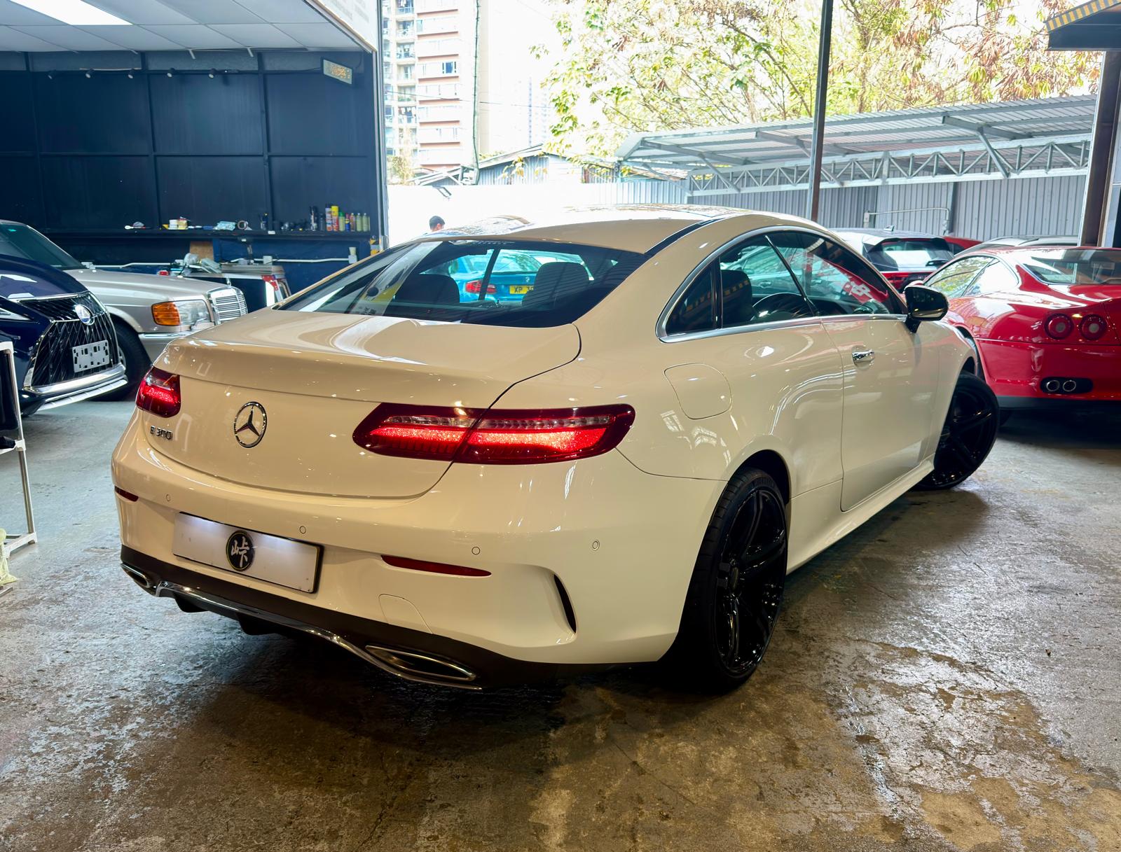 Mercedes-Benz E300 Coupé AMG 2017