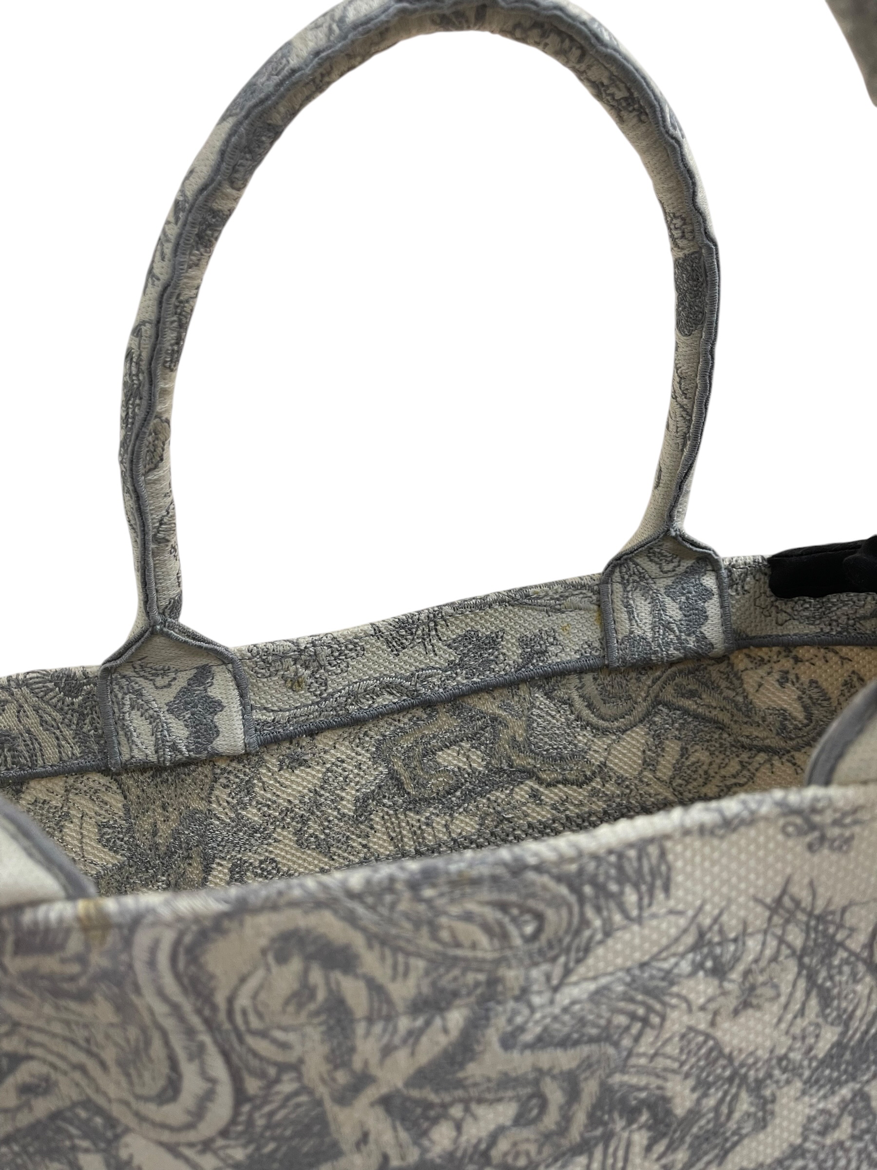 Pre-owned Dior Book Tote / Product Code: 062901