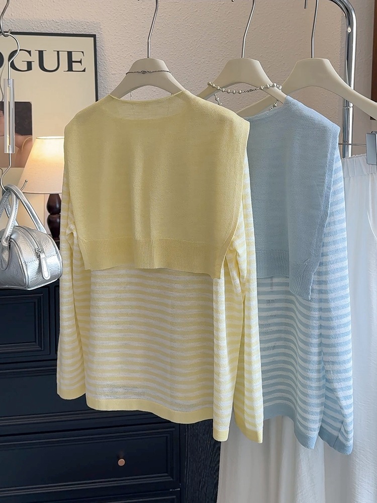 $110件。✨薄款條紋針織＋披肩綁結款｜韓系氣質套裝唔係普通兩件套！