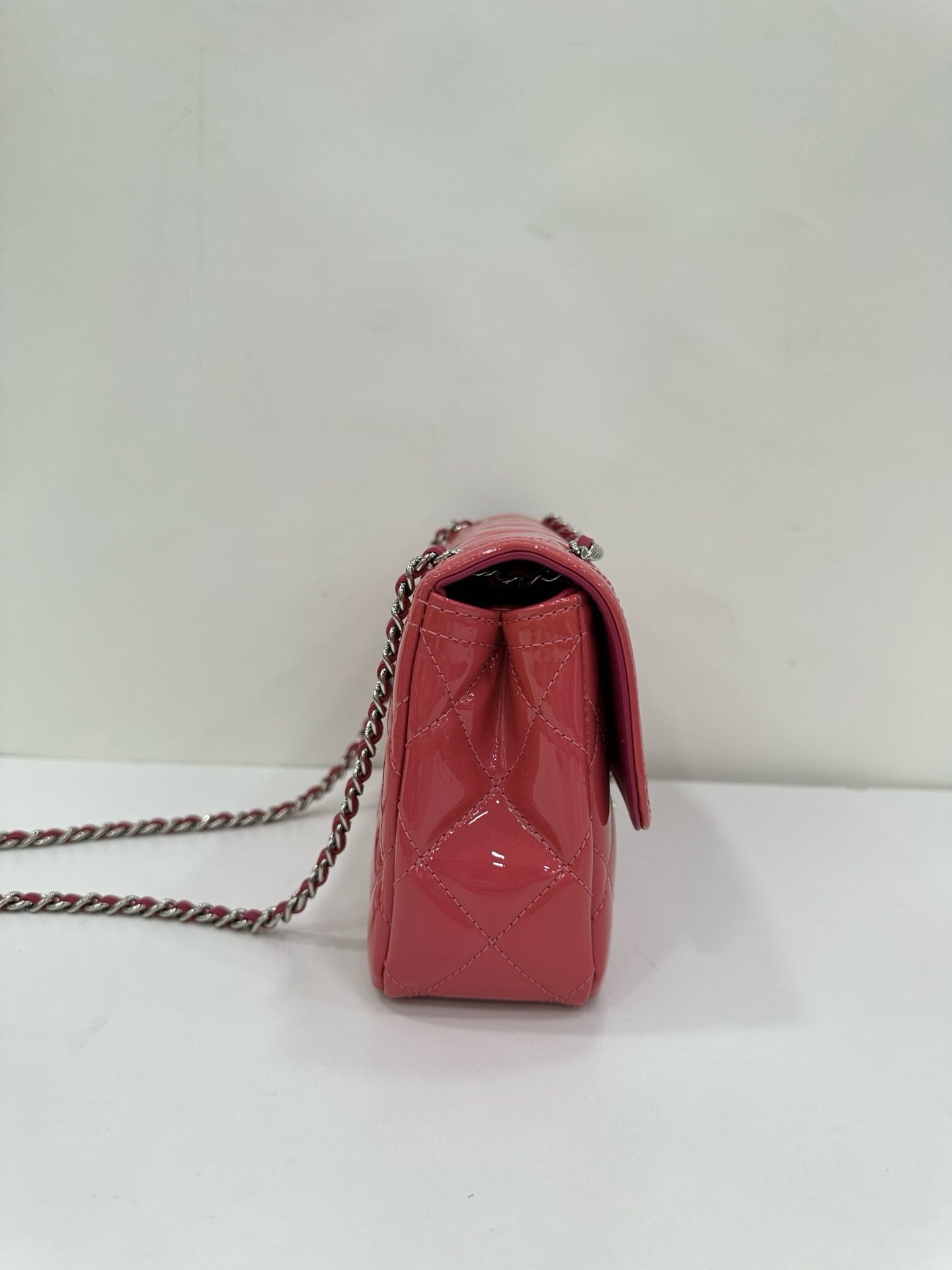 直播貨品 |  [1個-$100 2個-$300］E01