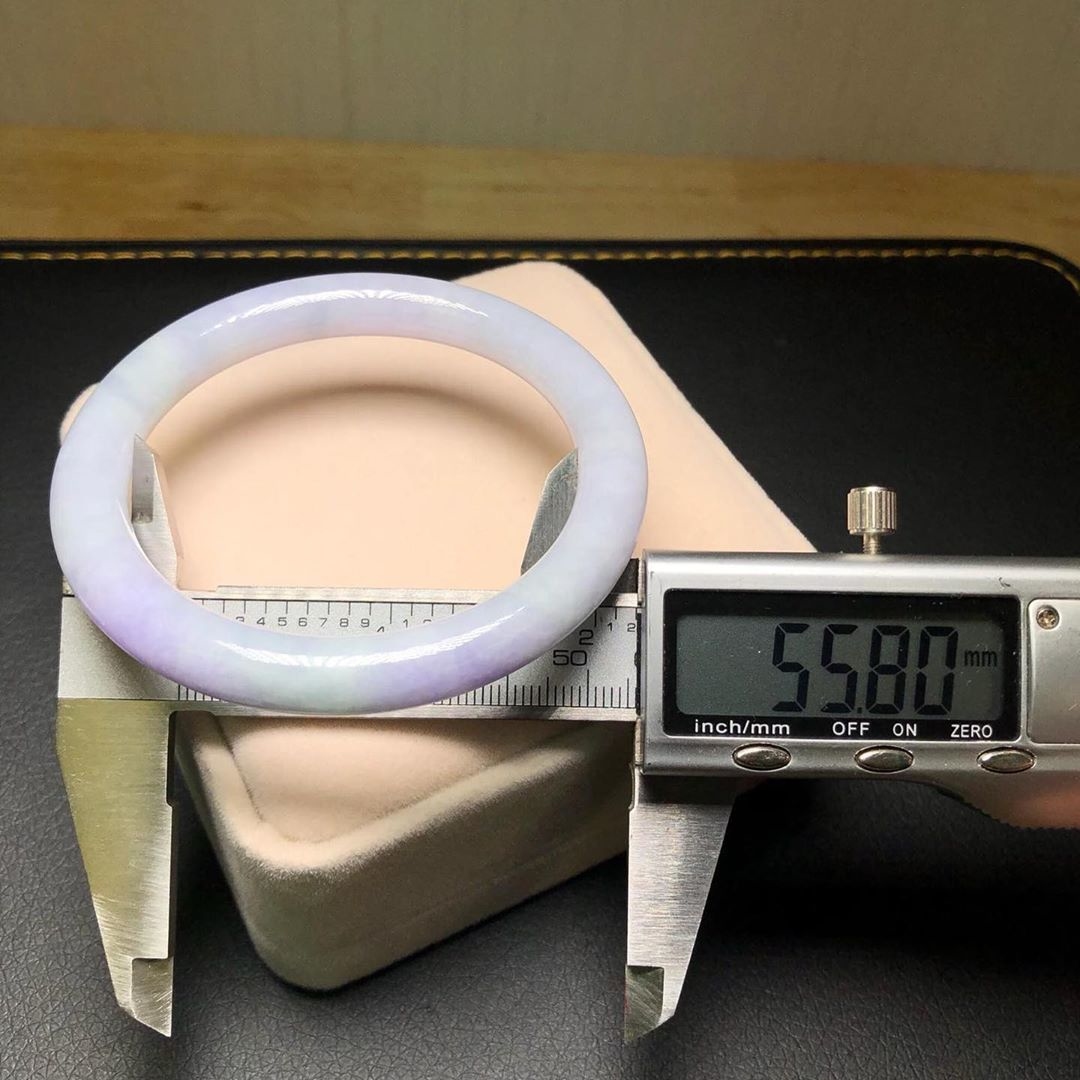 淡桃花春圓條鐲 55.8mm (有裂)