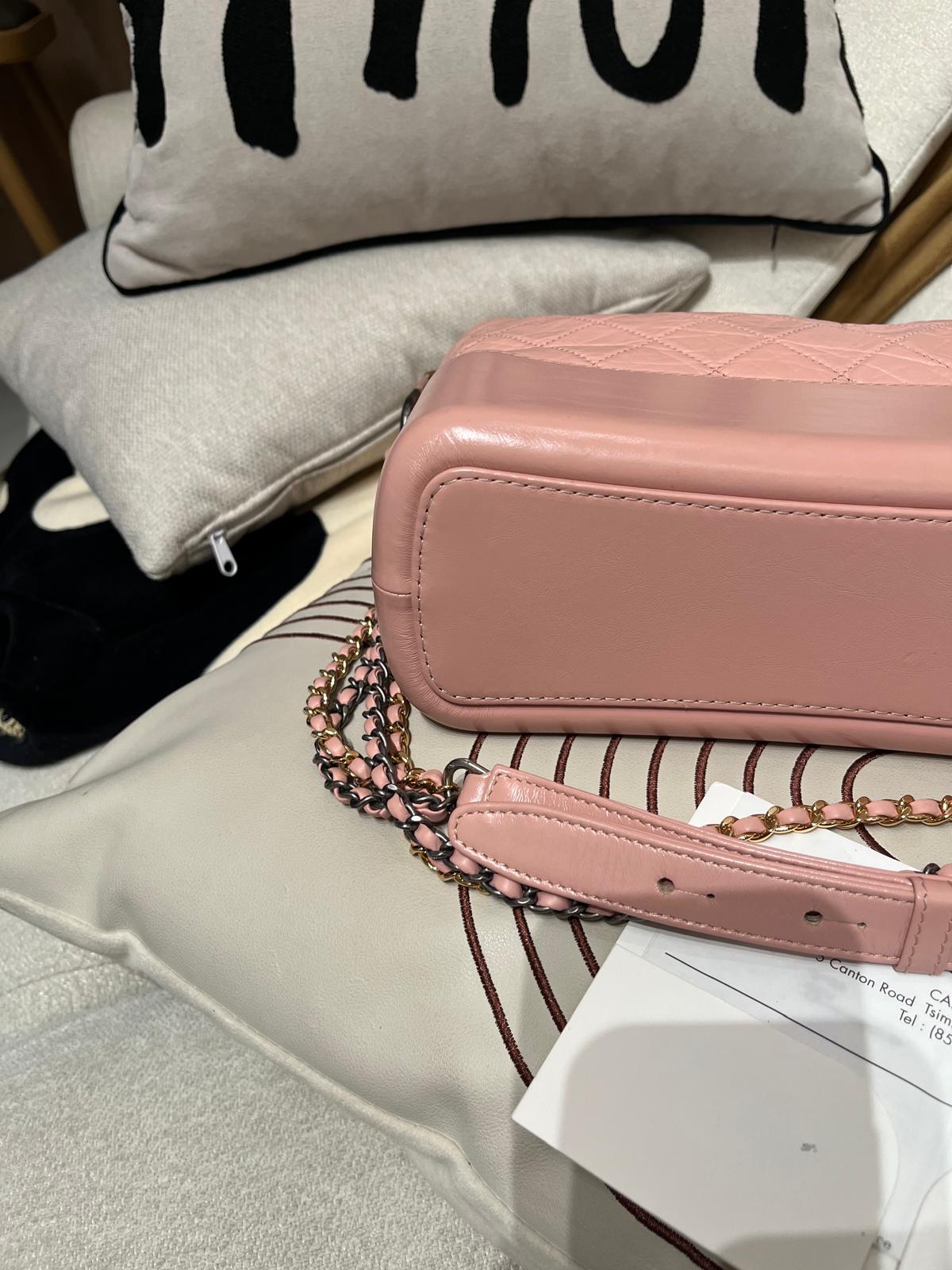Chanel gabrielle hobo medium 100%Authentic , 96%new ✅收據 ✅card ✅dust bag 