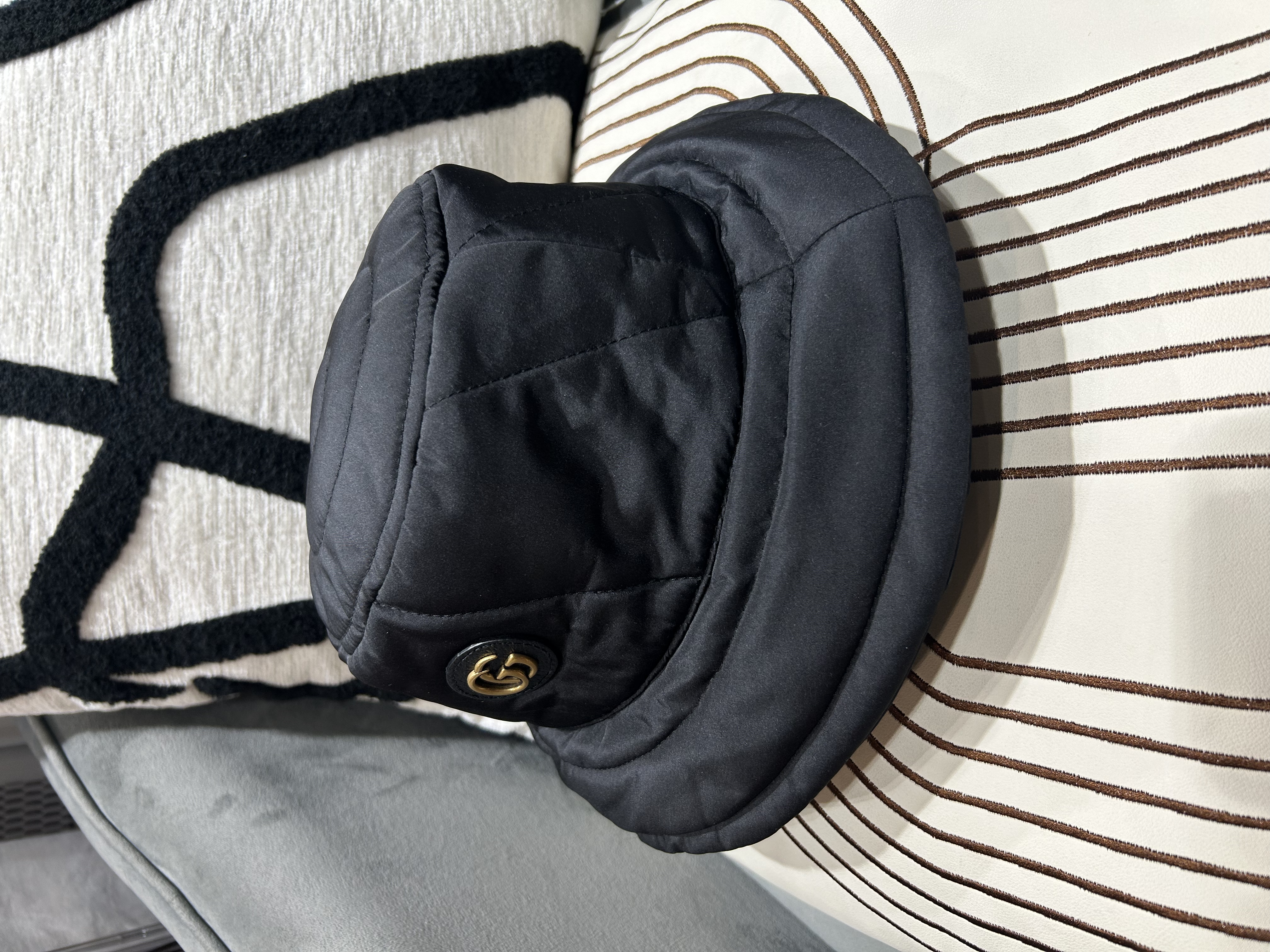 全新 Gucci bucket hat gg marmont nylon 100%Authentic ,100%new全新  ✅塵袋✅tap booklet