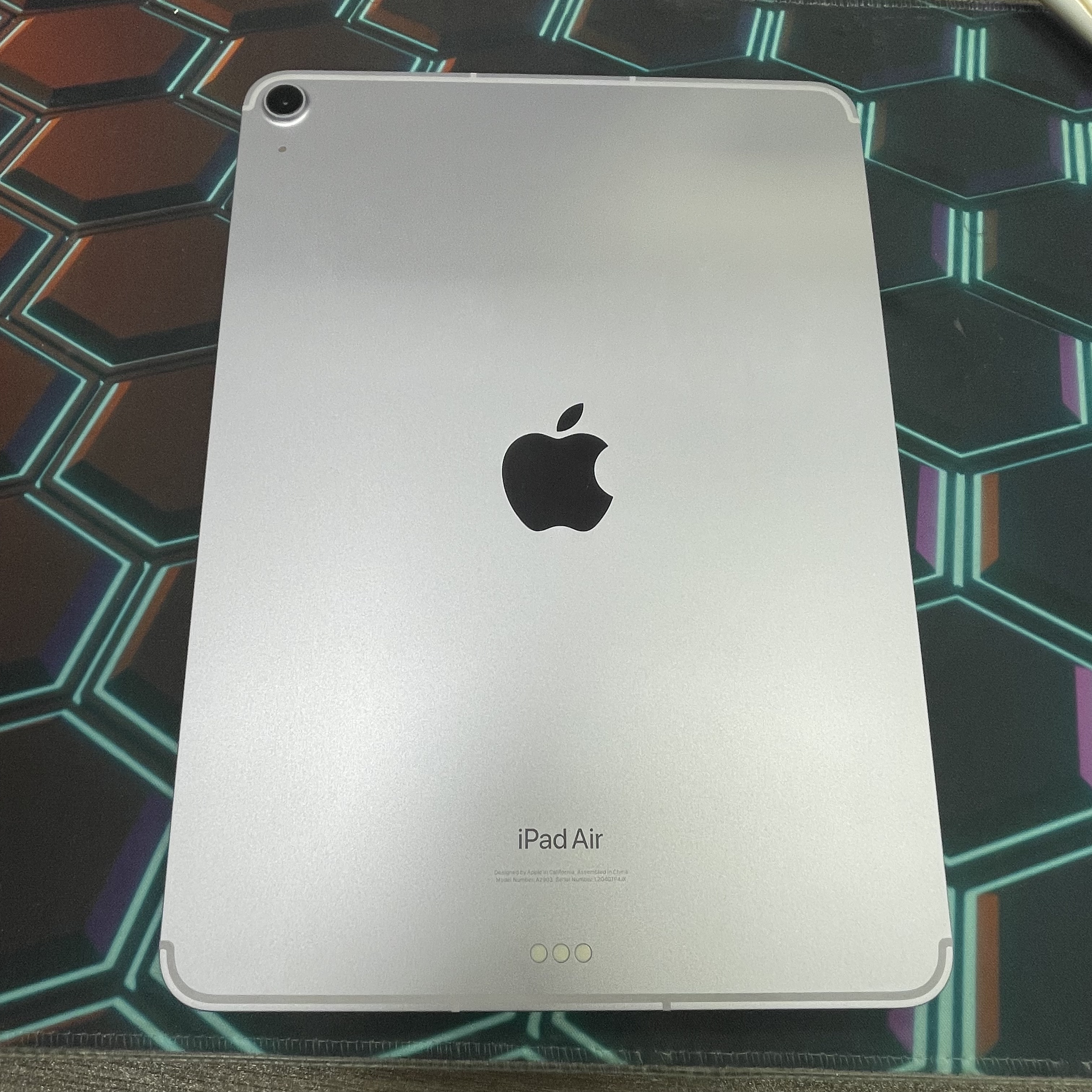 *792982 iPad Air 6 11吋 M2 超靚機 128GB 5G版 紫色 purple