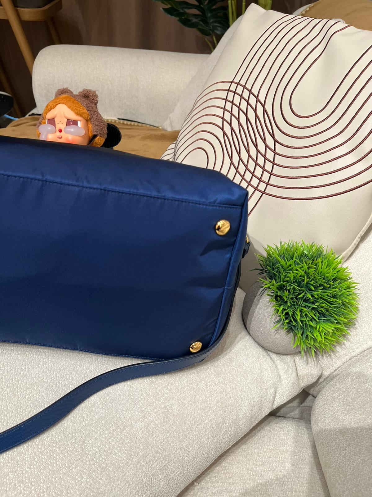 Prada Nylon 2way Bag 100%Authentic, 98%New ✅Dust bag