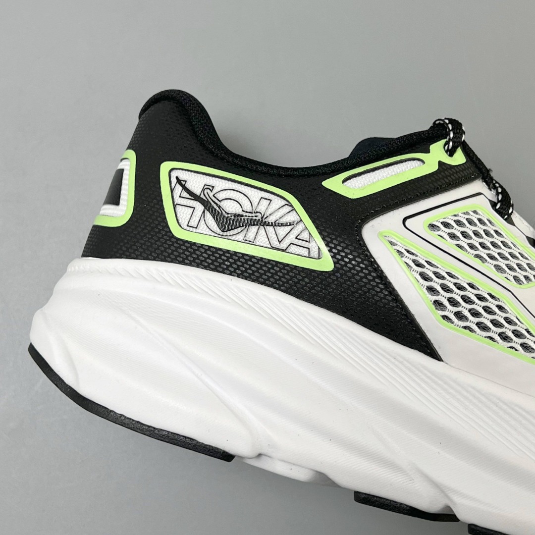 HOKA ONE ONE Clifton One9