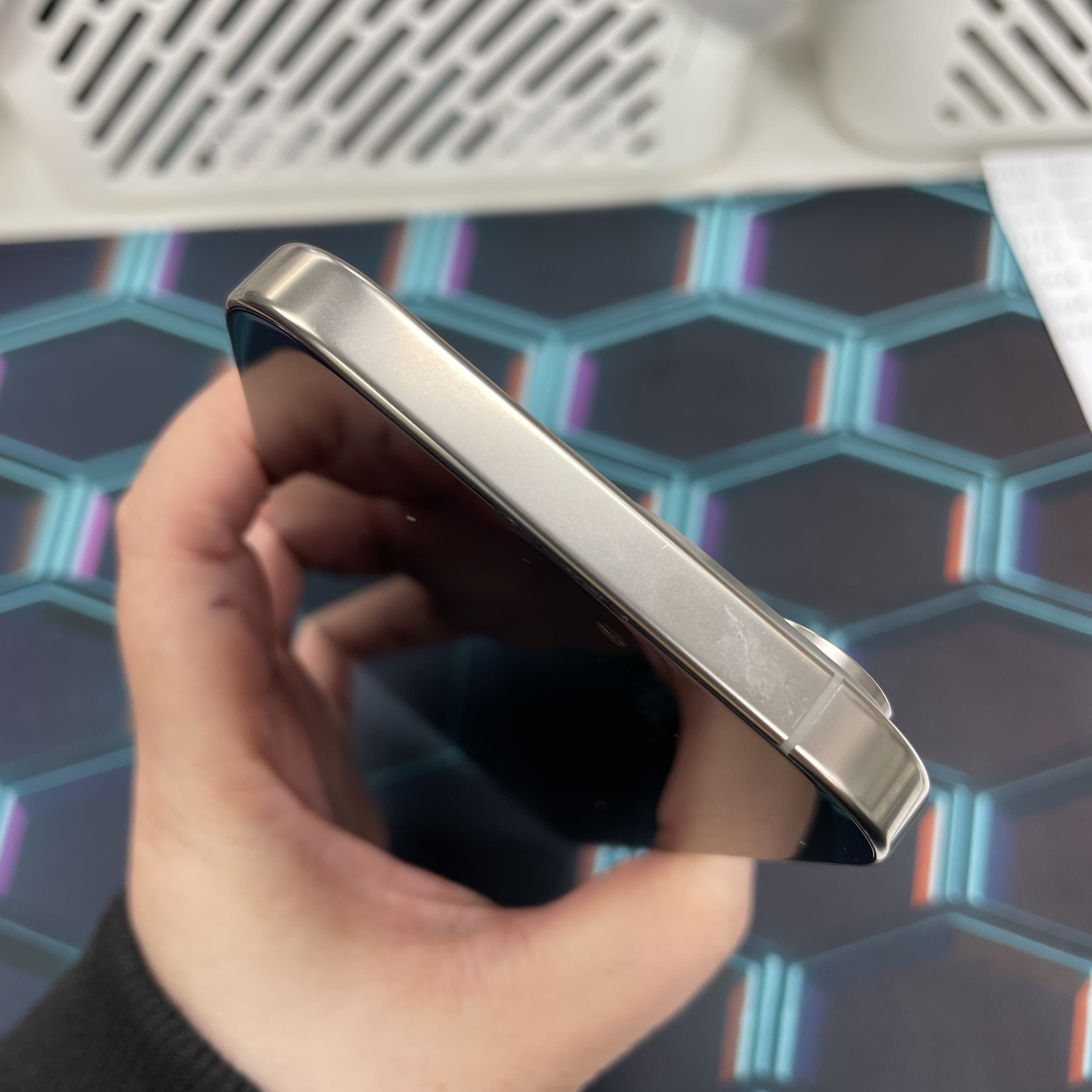 *6430 16 pro max 完美機 256GB 電90 原色 gray