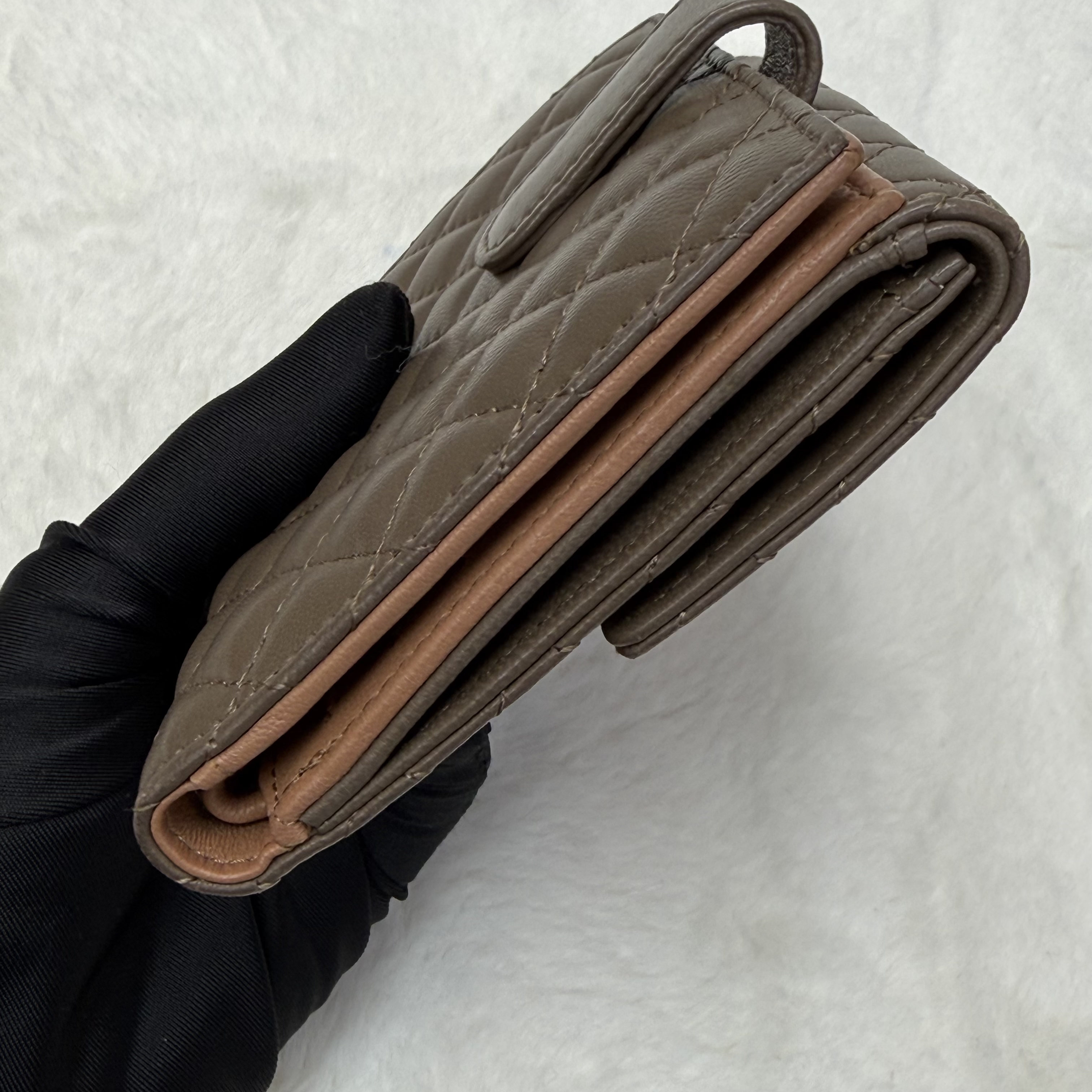 CHANEL香奈兒卡包 方形半口蓋錢包 駝色金扣 菱格紋羊皮零錢包 