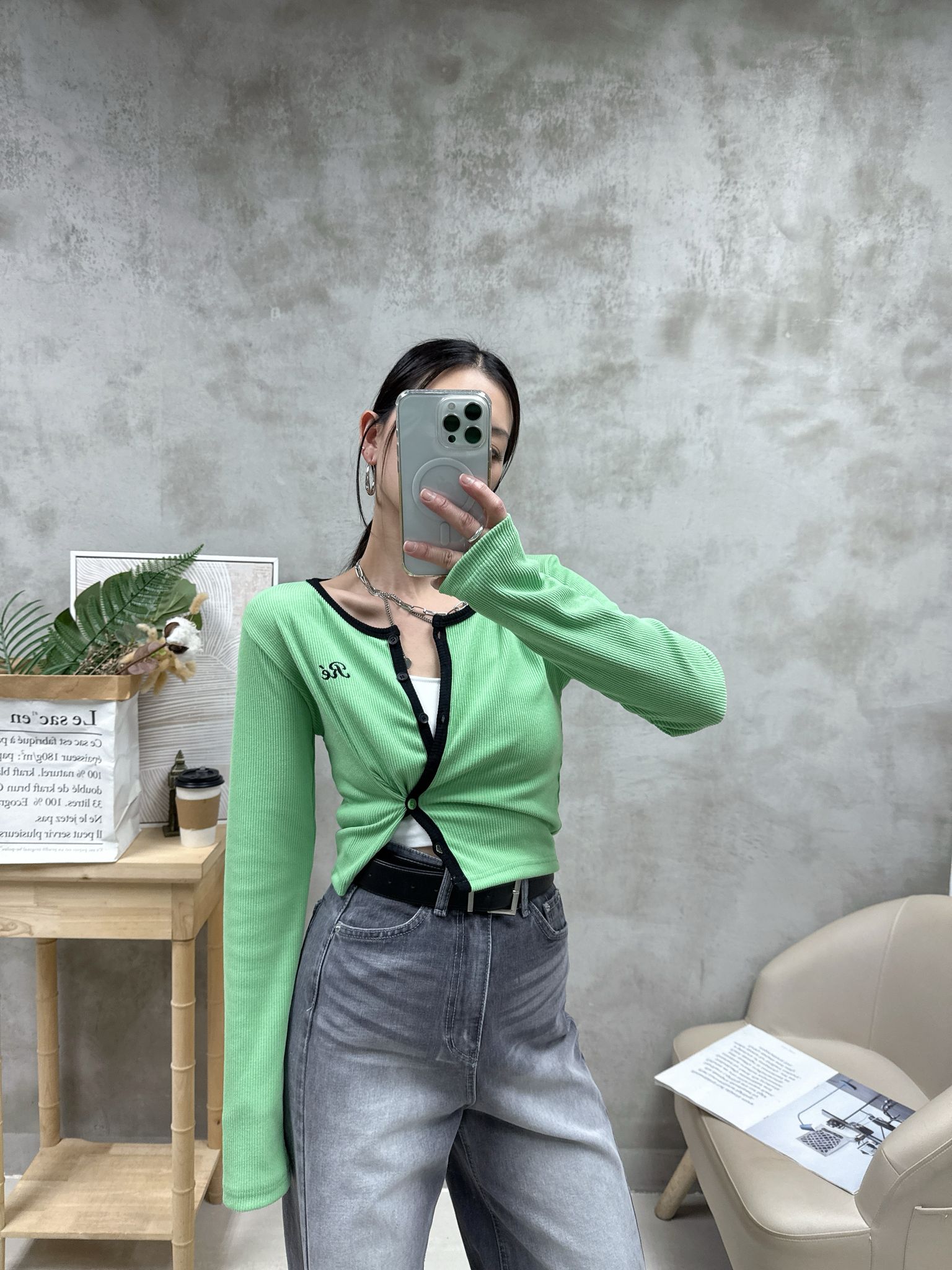 B28立體圈圈耳環