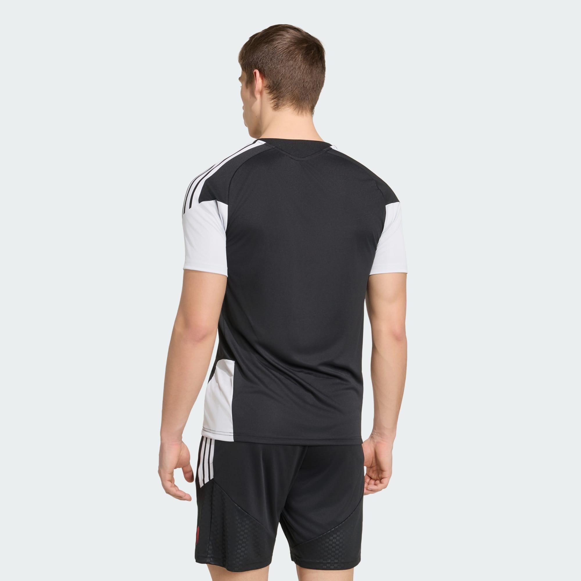 Adidas Liverpool 利物浦 2026-27 Tiro 黑色訓練球衣 KB5771