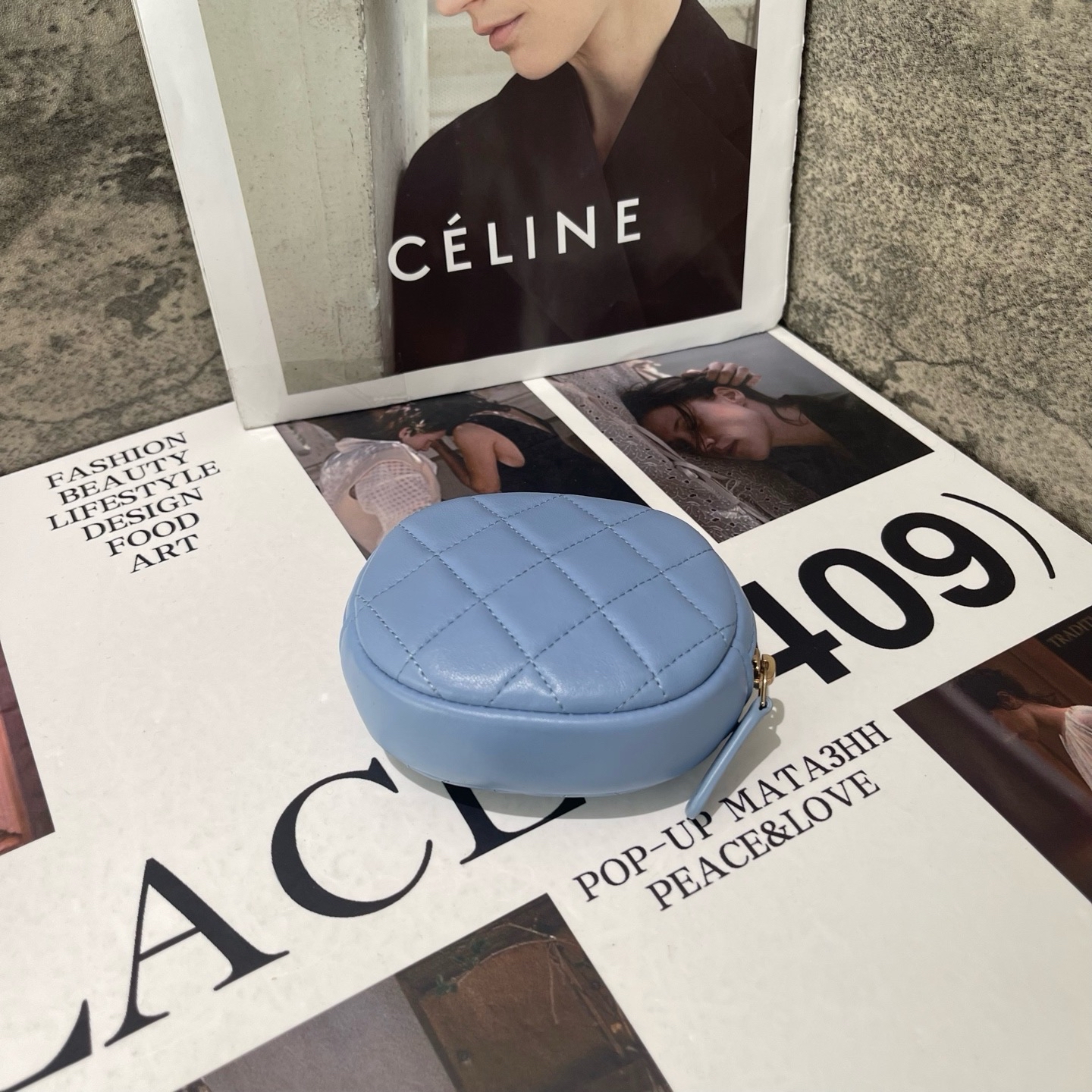 【預訂貨品】Chanel 天空藍金扣羊皮散子包