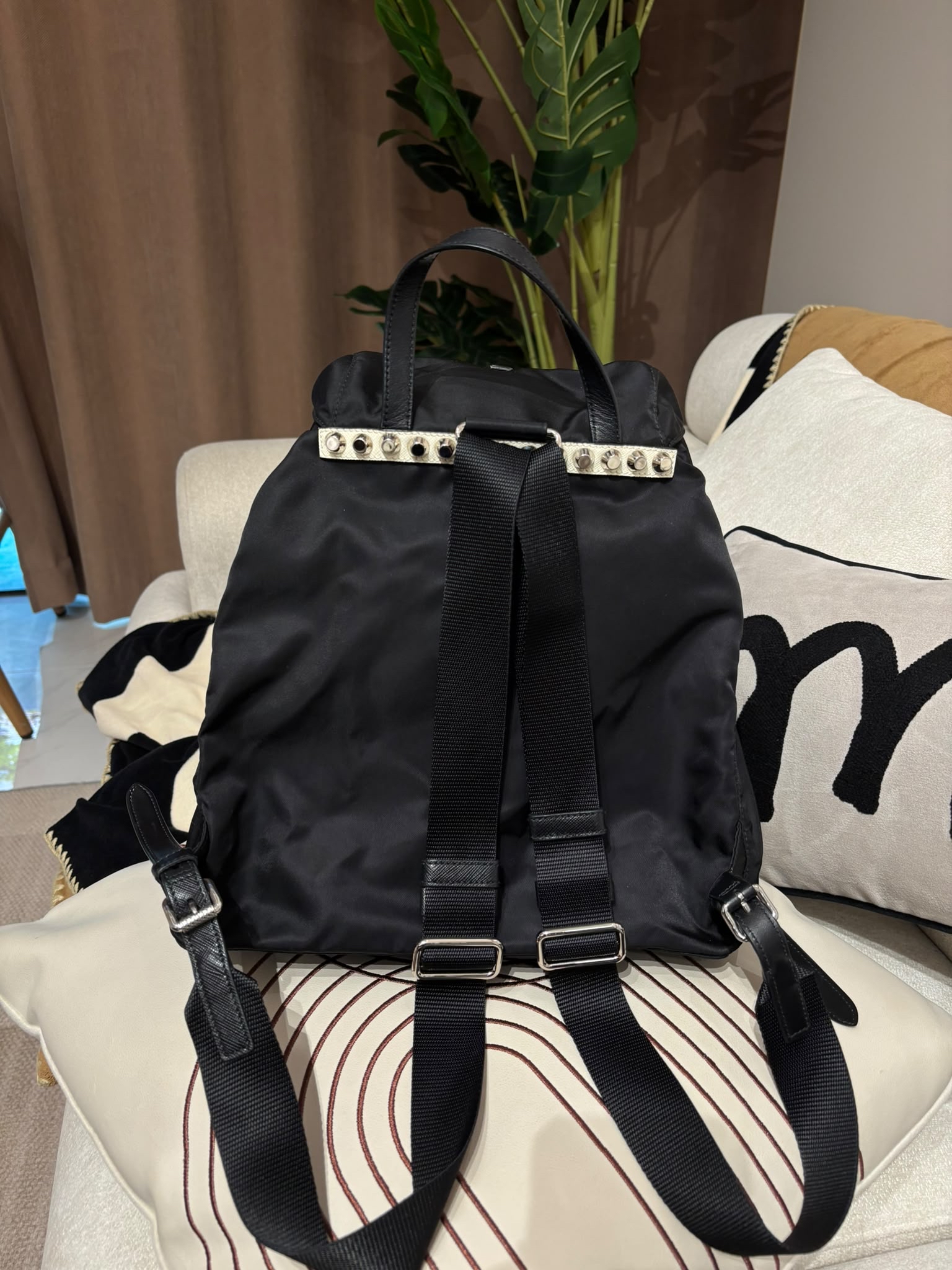 Prada backpack nylon 100%Authentic, 95%new ✅dust bag