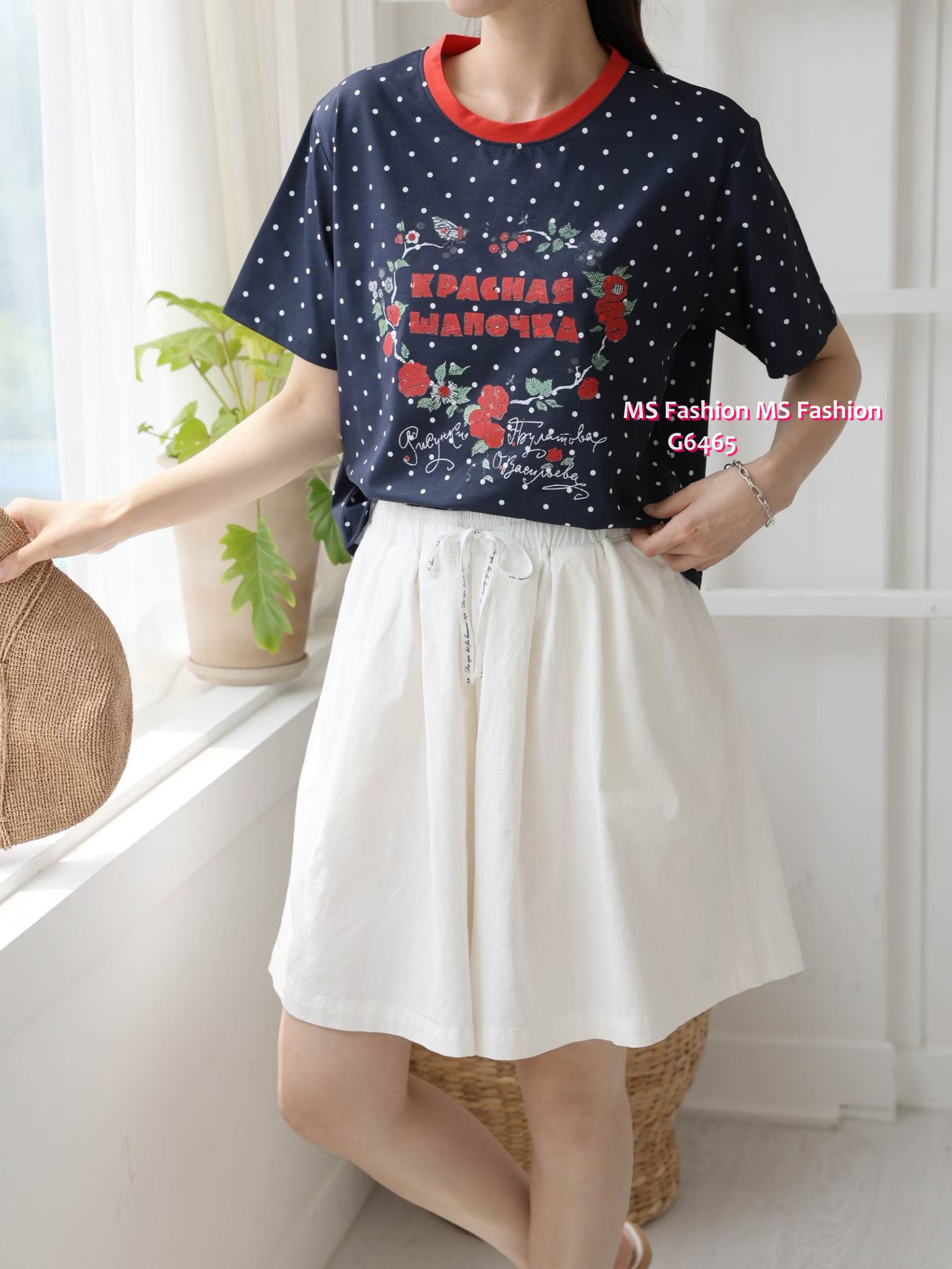 G6465 波點pattern花花top