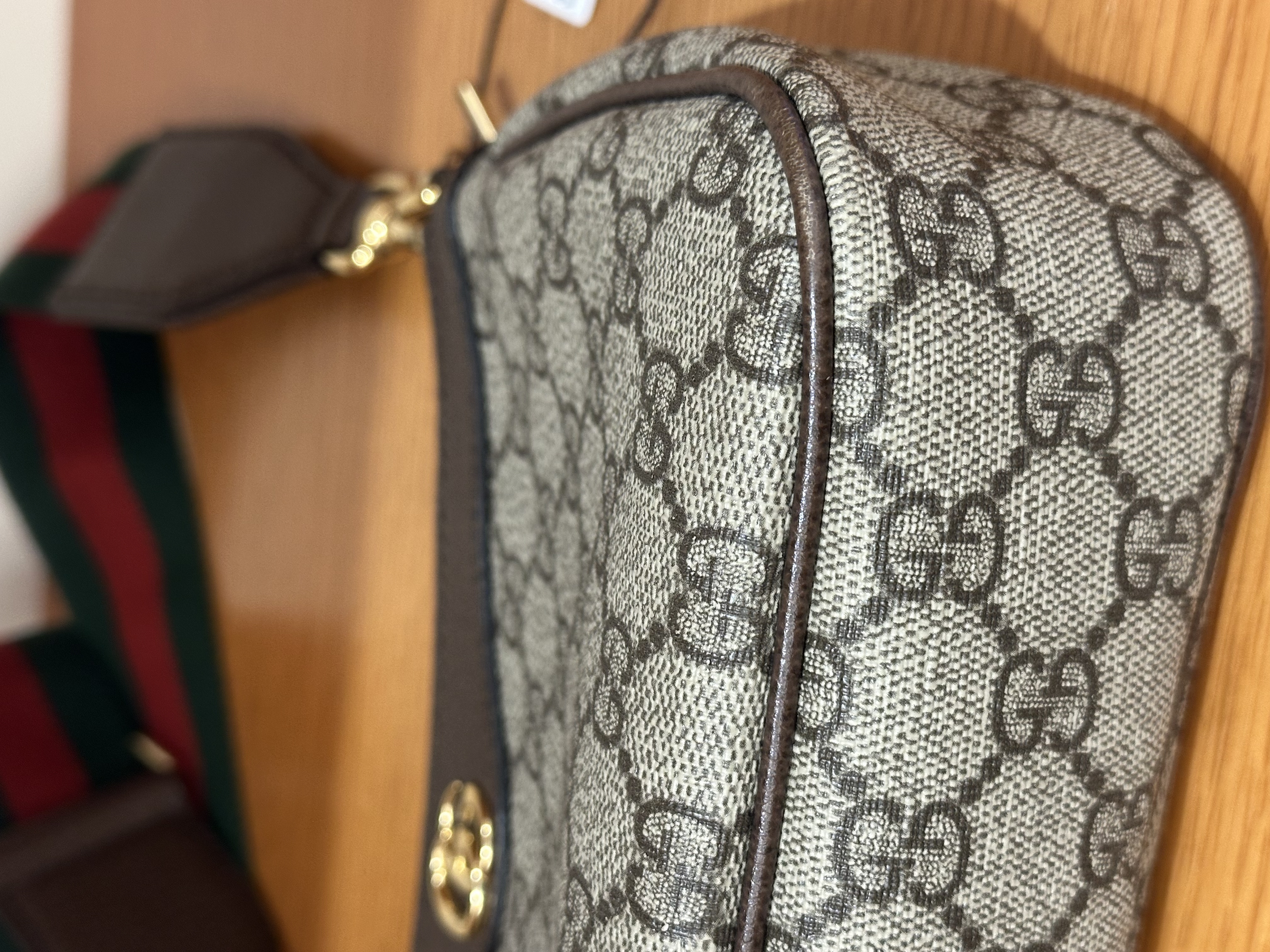 直播貨品 |  [1個-$100 2個-$300］HH32