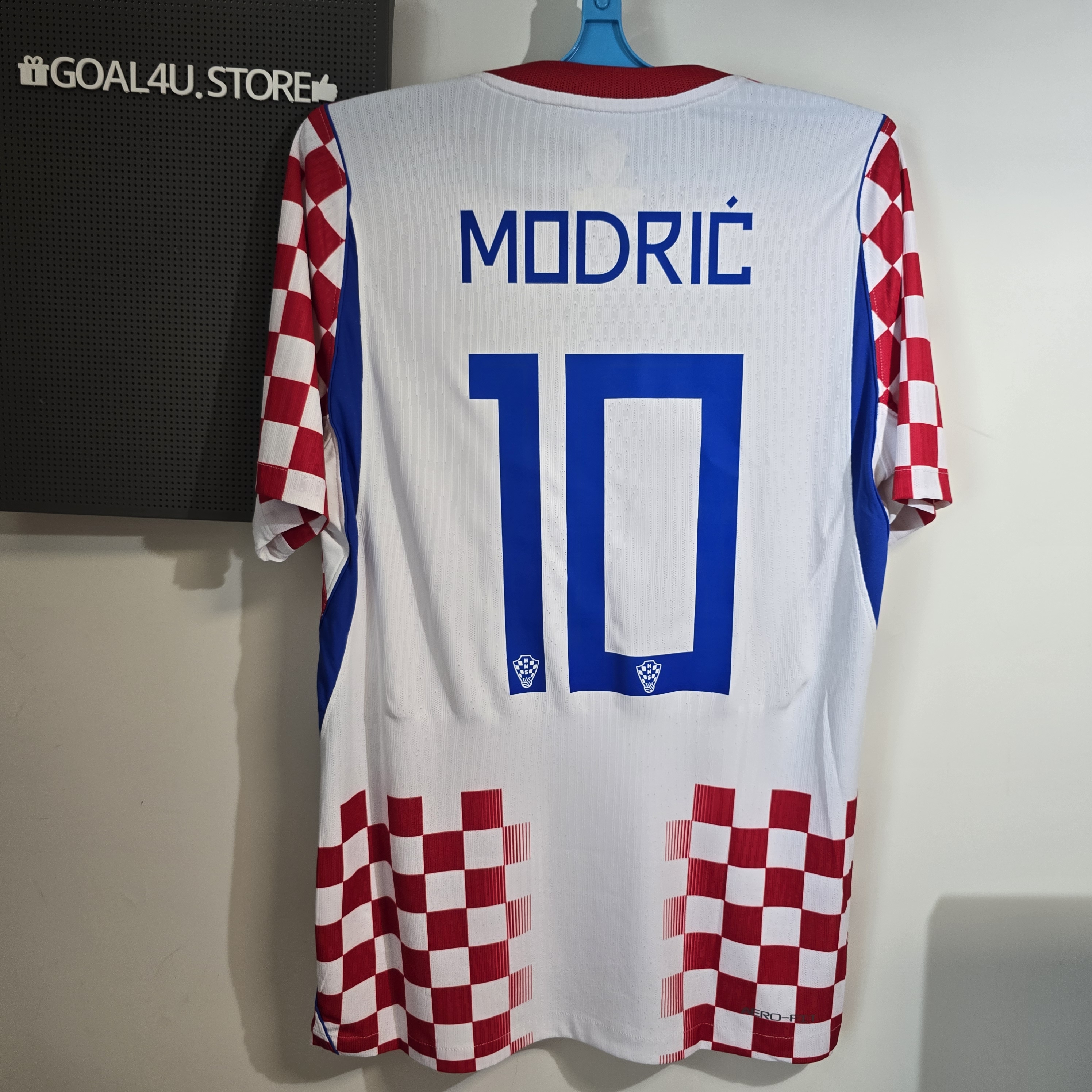 Nike Croatia 克羅地亞 2026-27 主場球員版球衣 (可加印字章) IO8643