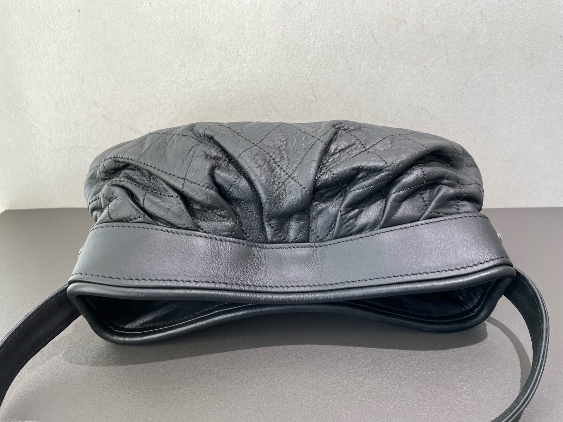 ［預訂貨品］Chanel Vintage中古雲朵包 