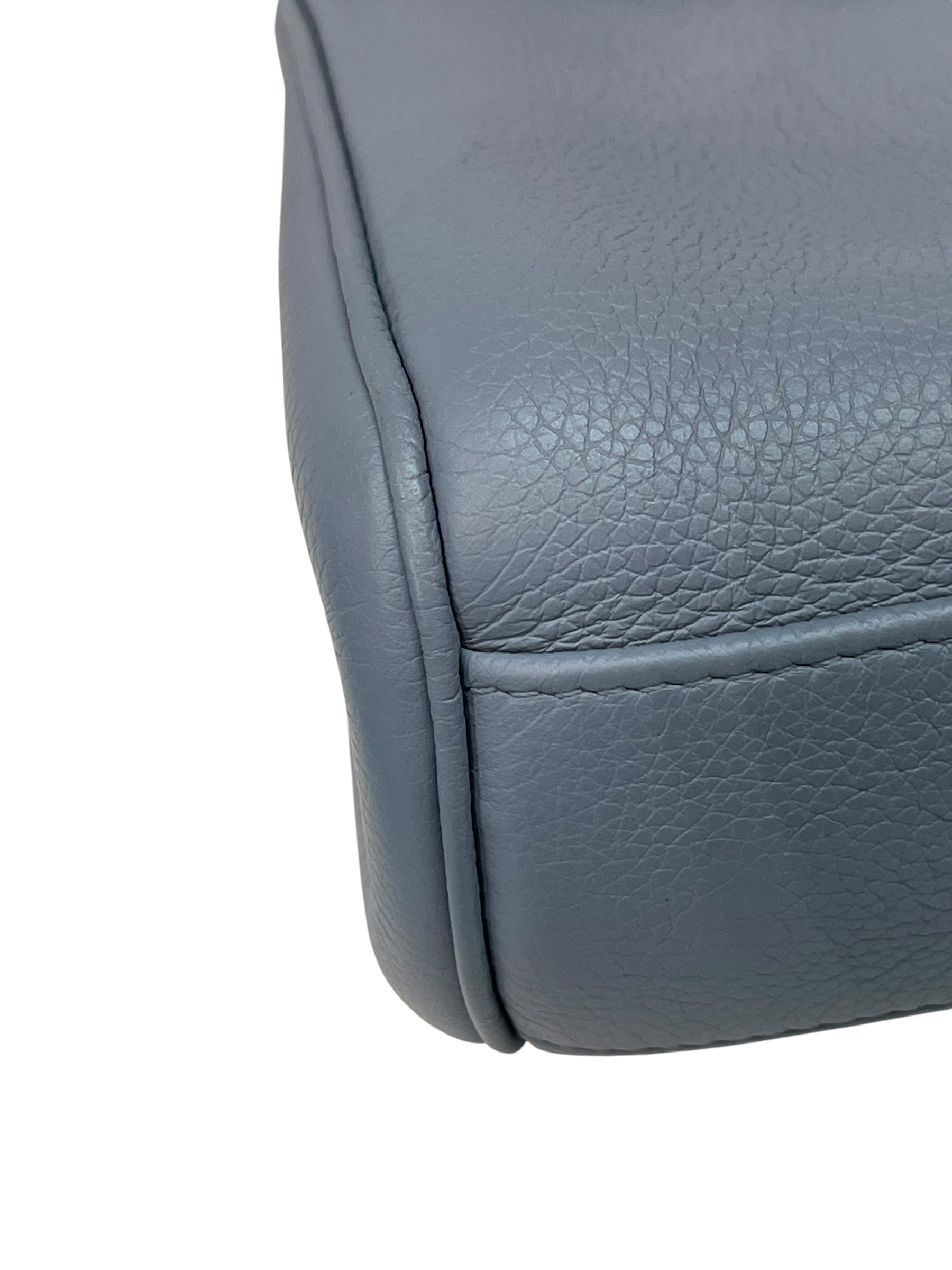 Pre-Owned CELINE Soft 16 Baby / Product Code: 26050224