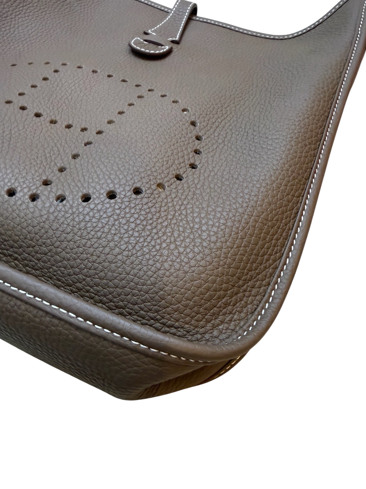 Pre owned Evelyne 29 stamp U 