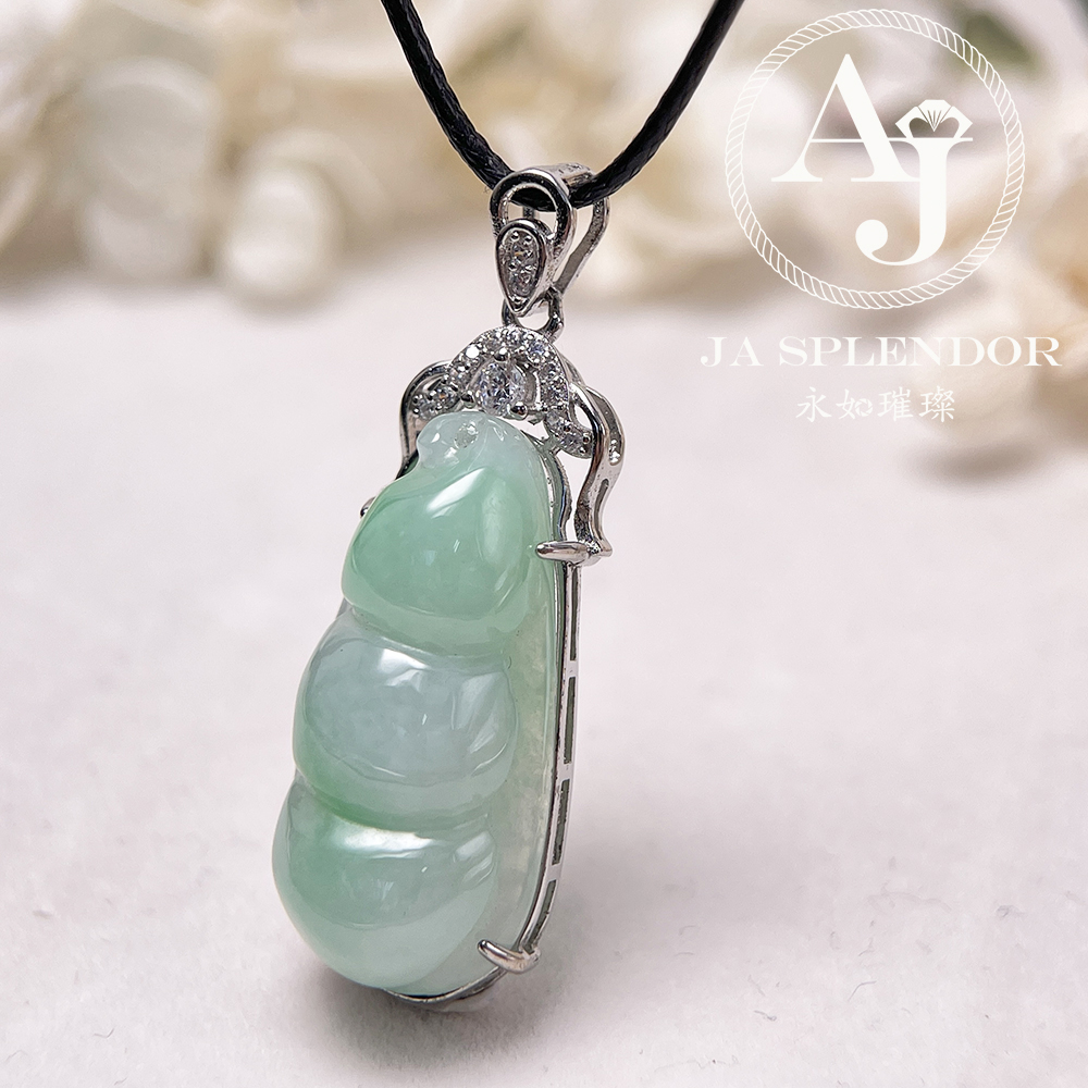 JNS-62 天然翡翠A玉 膠潤細糯化白底青四季平安福豆吊墜