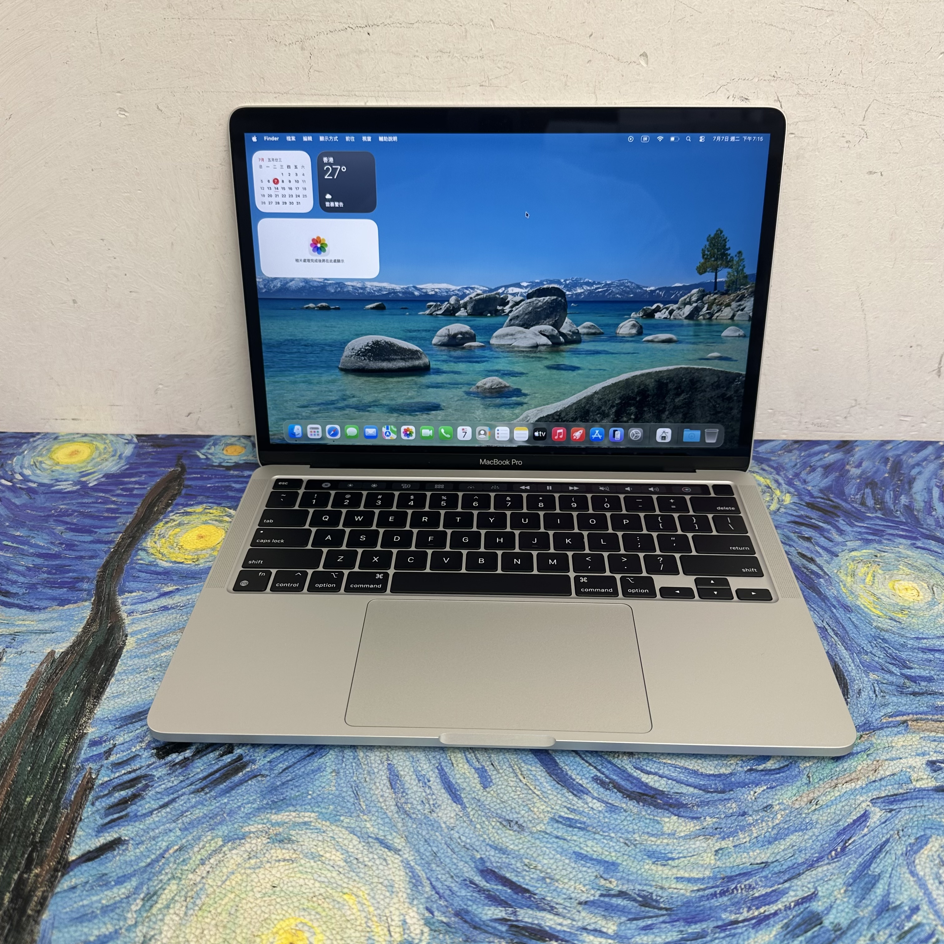 #6014 Apple MacBook Pro 2021/APPLE Retina/M1 CPU/8GB Ram/512GB SSD/Touch ID/13吋Mon/太空灰/ Gaming Laptop / Notebook/ Movie / Netflix / Office / Work / YouTube